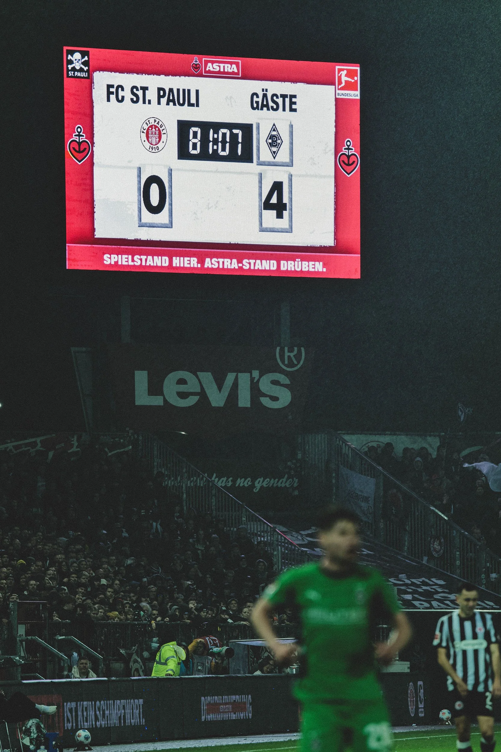 StefanTrochaPhotography-FCSPvsBMG-L1120916-comnpressed.jpg