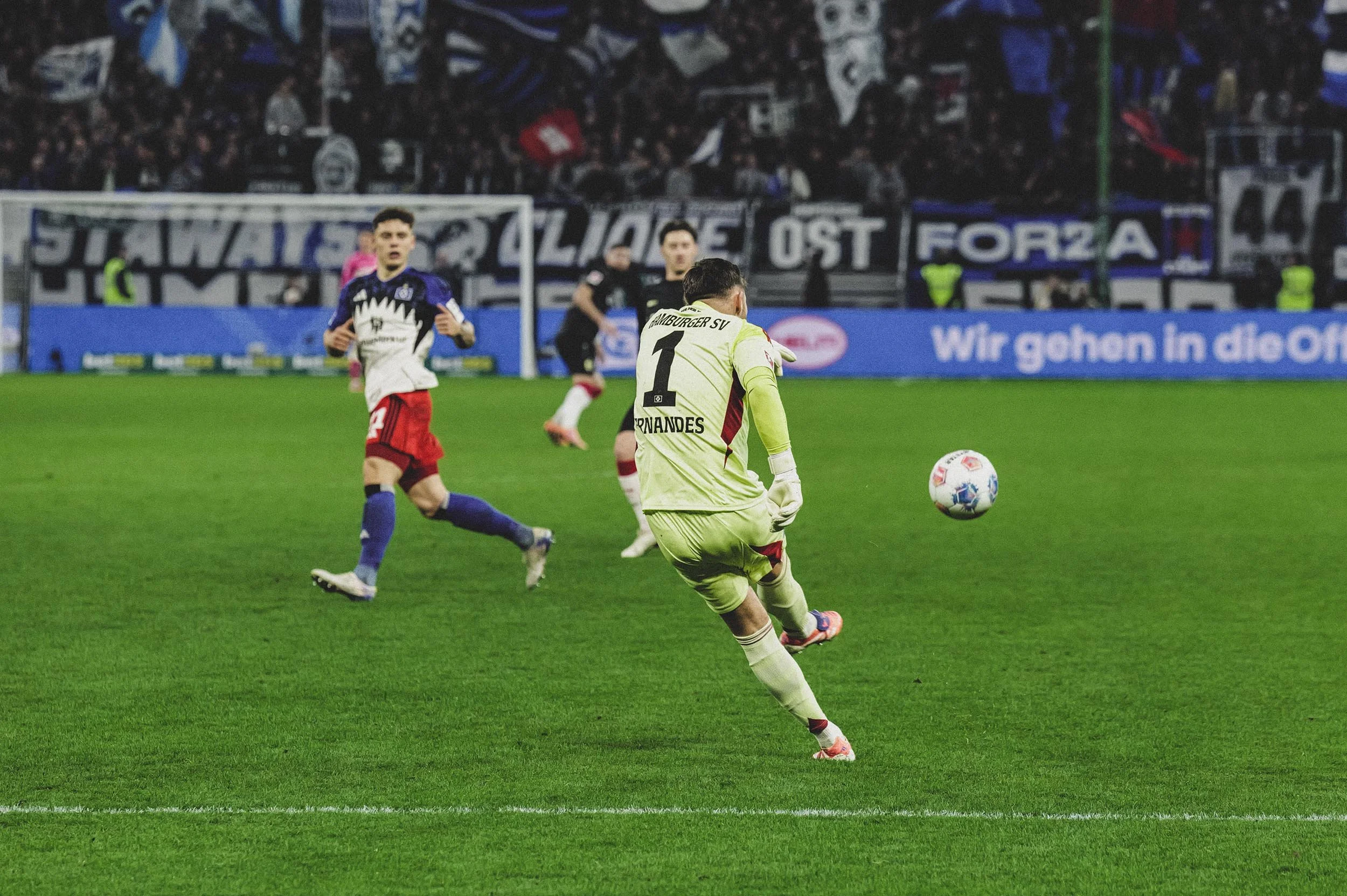 StefanTrochaPhotography-HSVvsVFB-L1070932-compressed.jpg