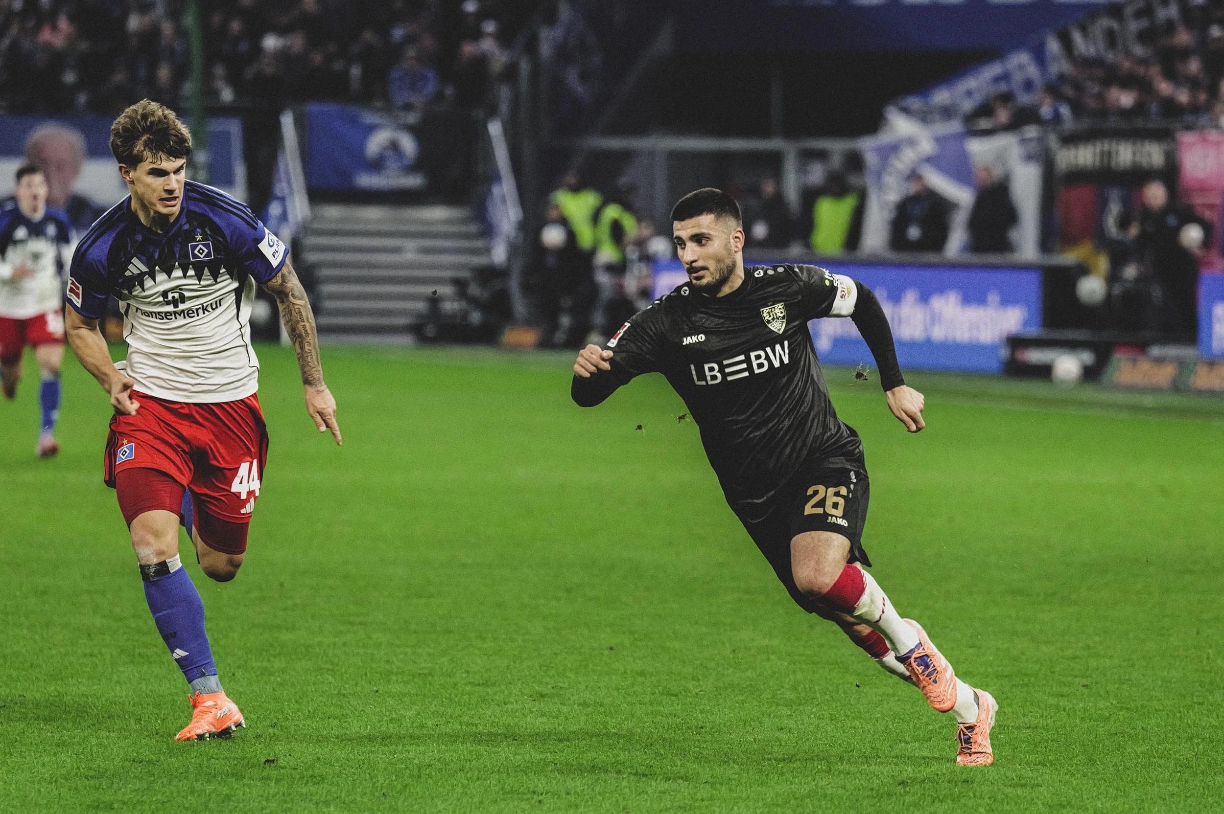 StefanTrochaPhotography-HSVvsVFB-L1070940-compressed.jpg
