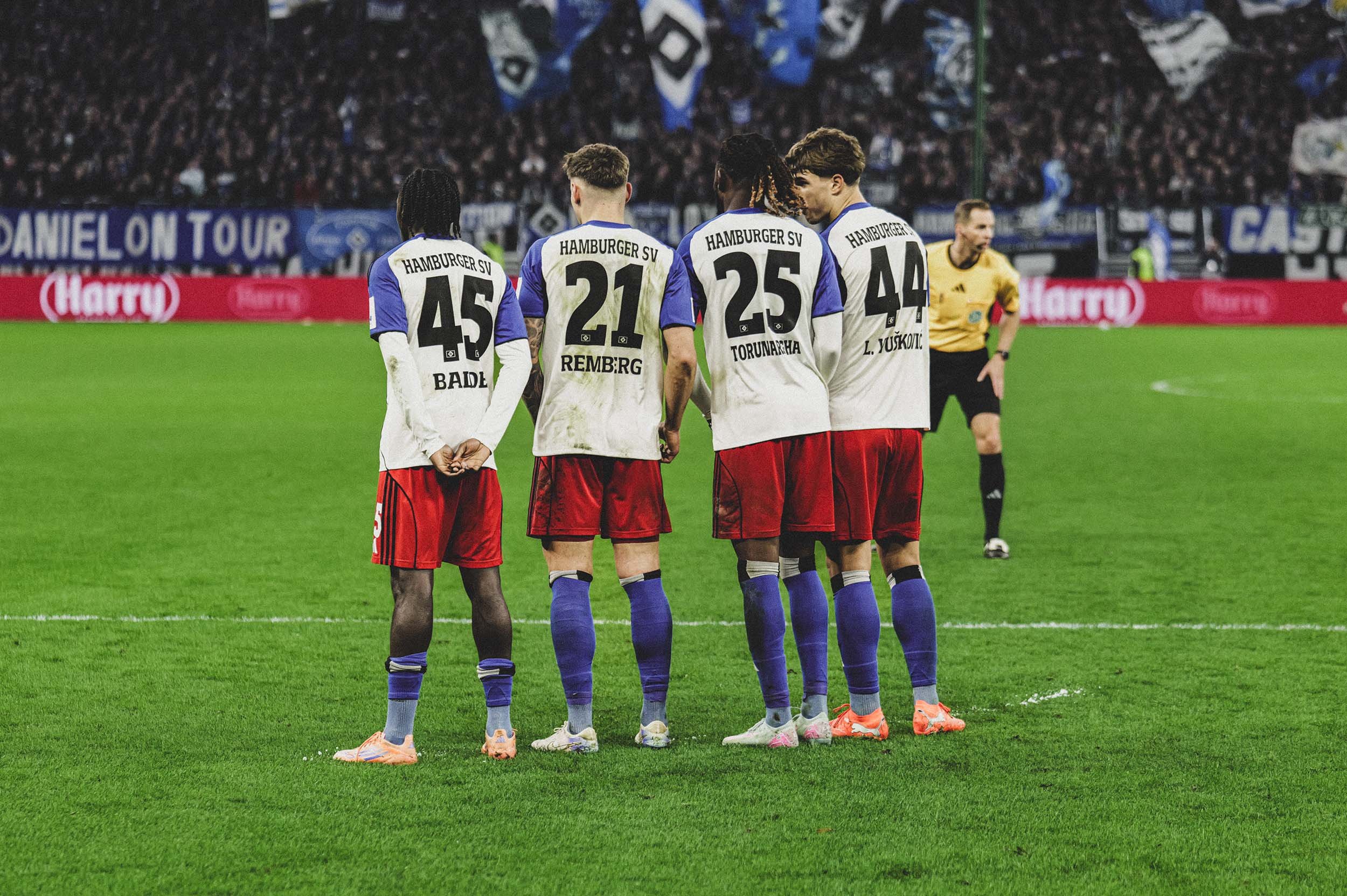 StefanTrochaPhotography-HSVvsVFB-L1071039-compressed.jpg