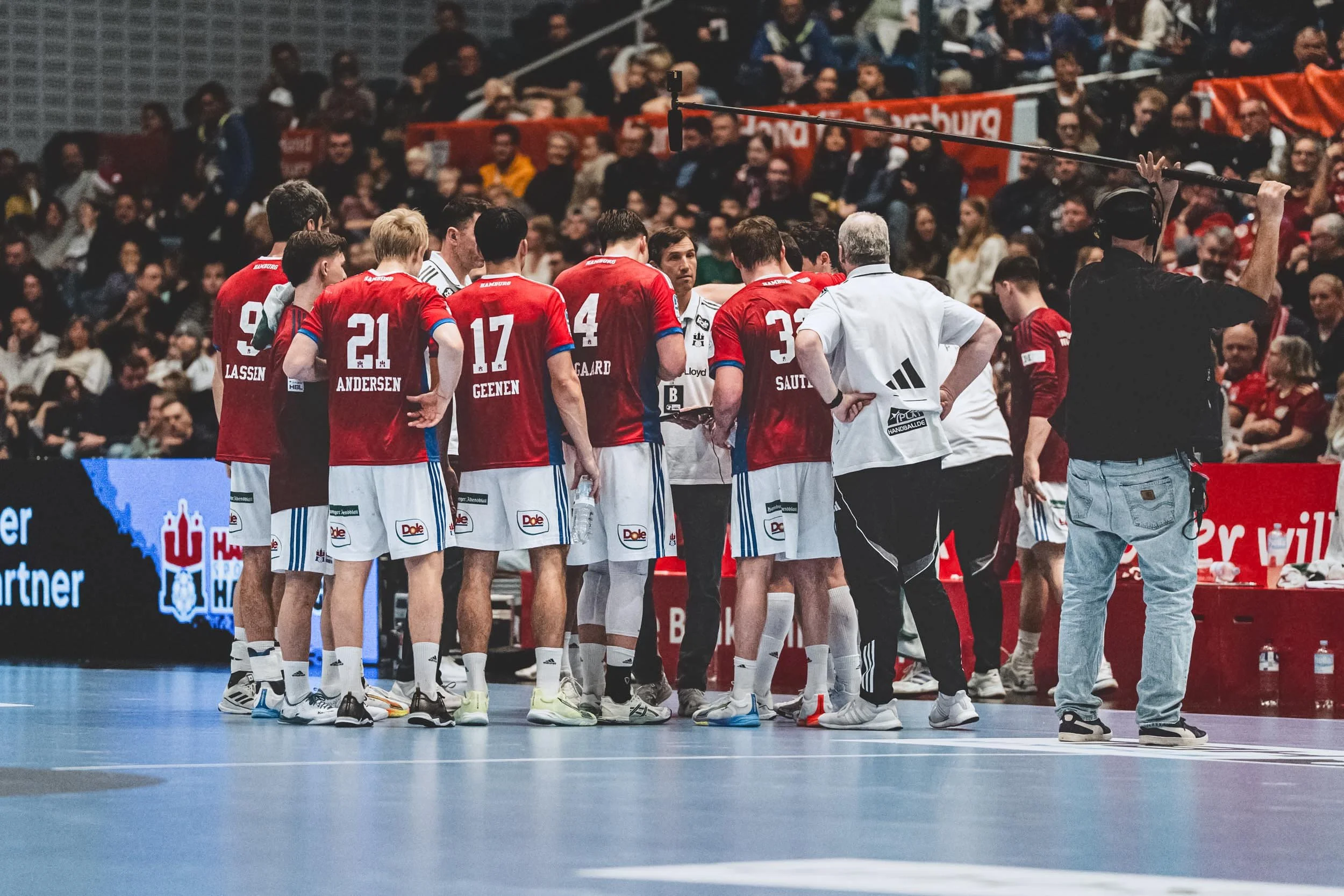 StefanTrochaPhotography-HBL-HSVHamburgvsThSVEisenach-DSC02811-compressed.jpg
