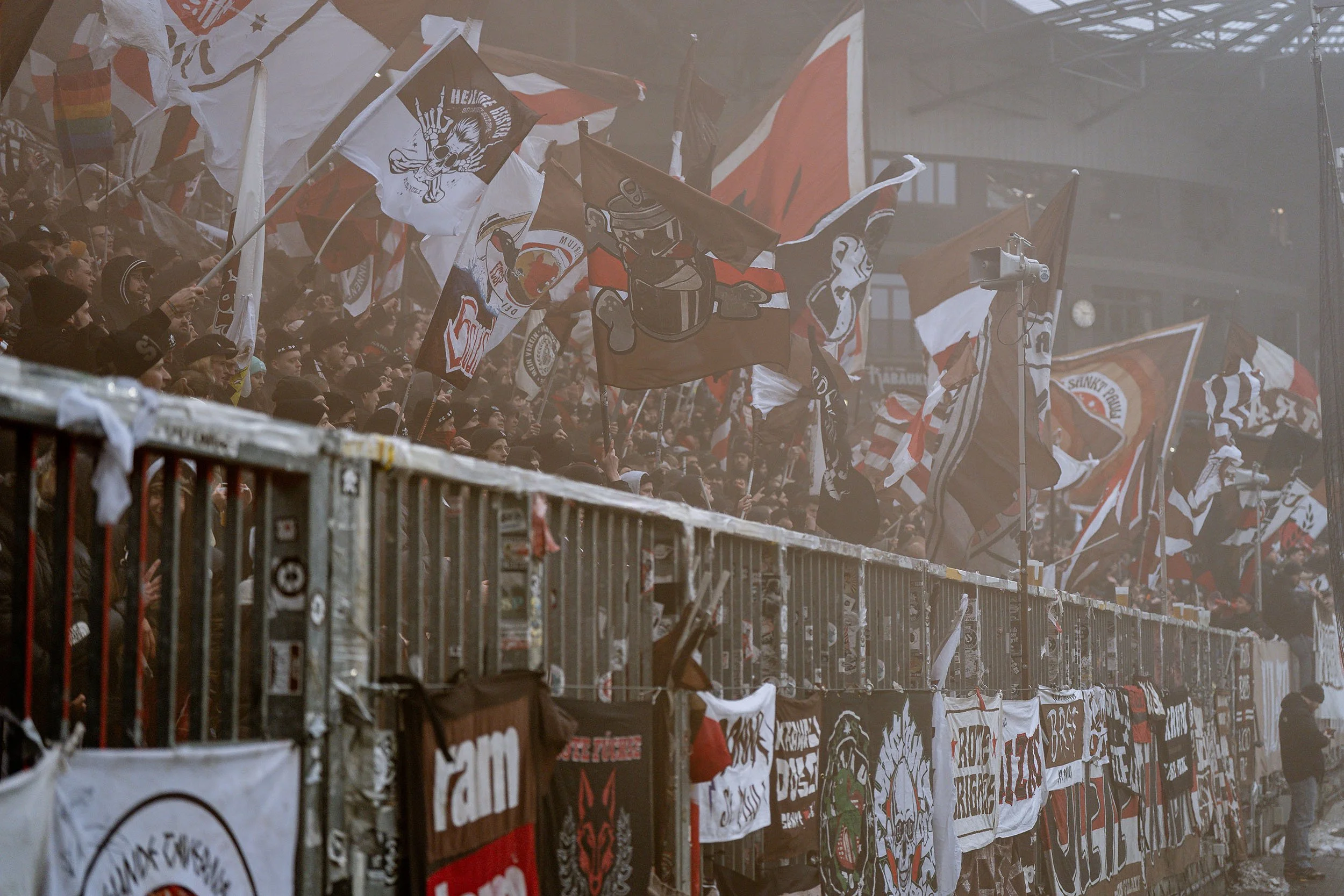 StefanTrochaPhotography-FCSPvsVFB-DSC01094-compressed.jpg