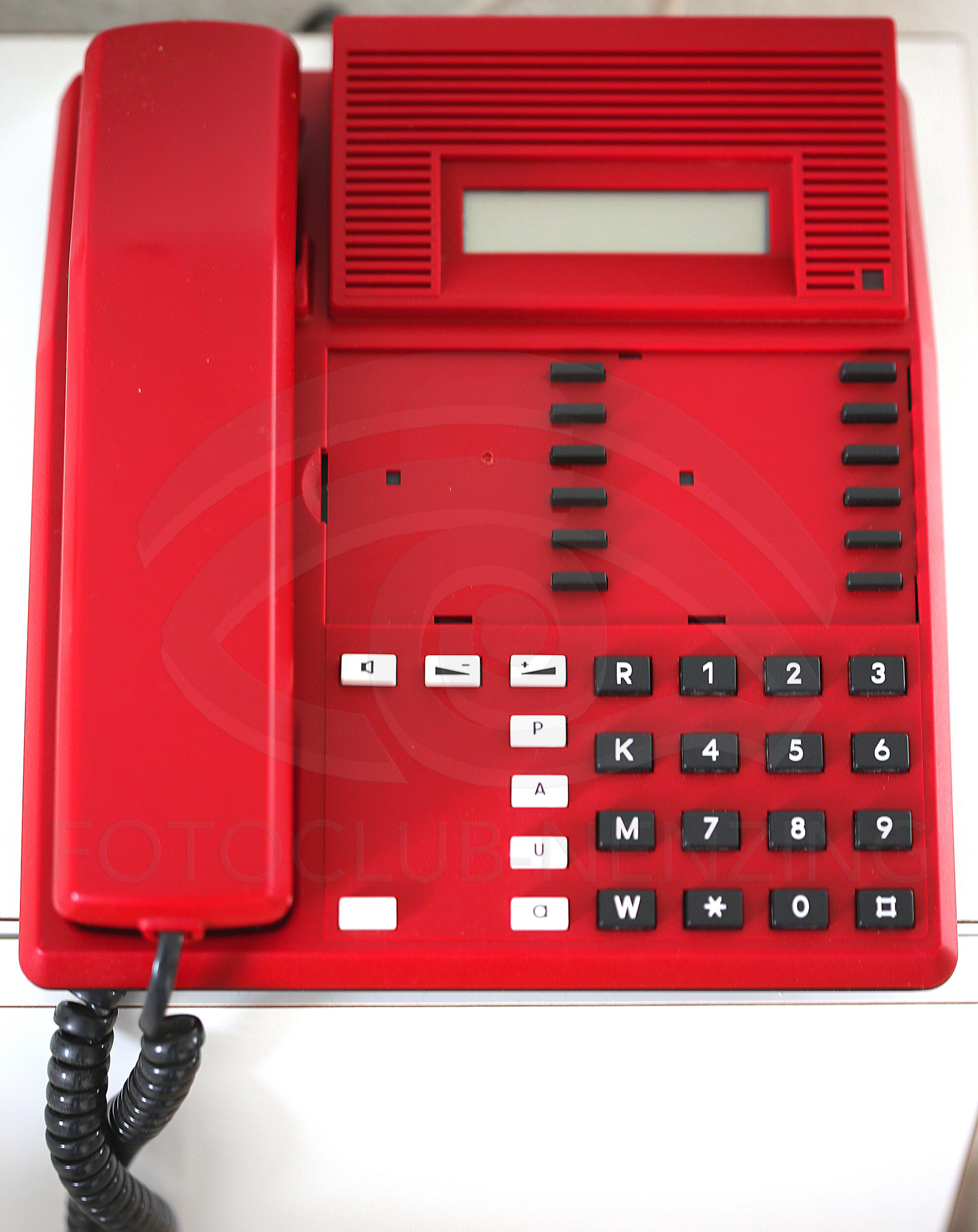 Bert Ribbers - Rotes Telefon (Copy)