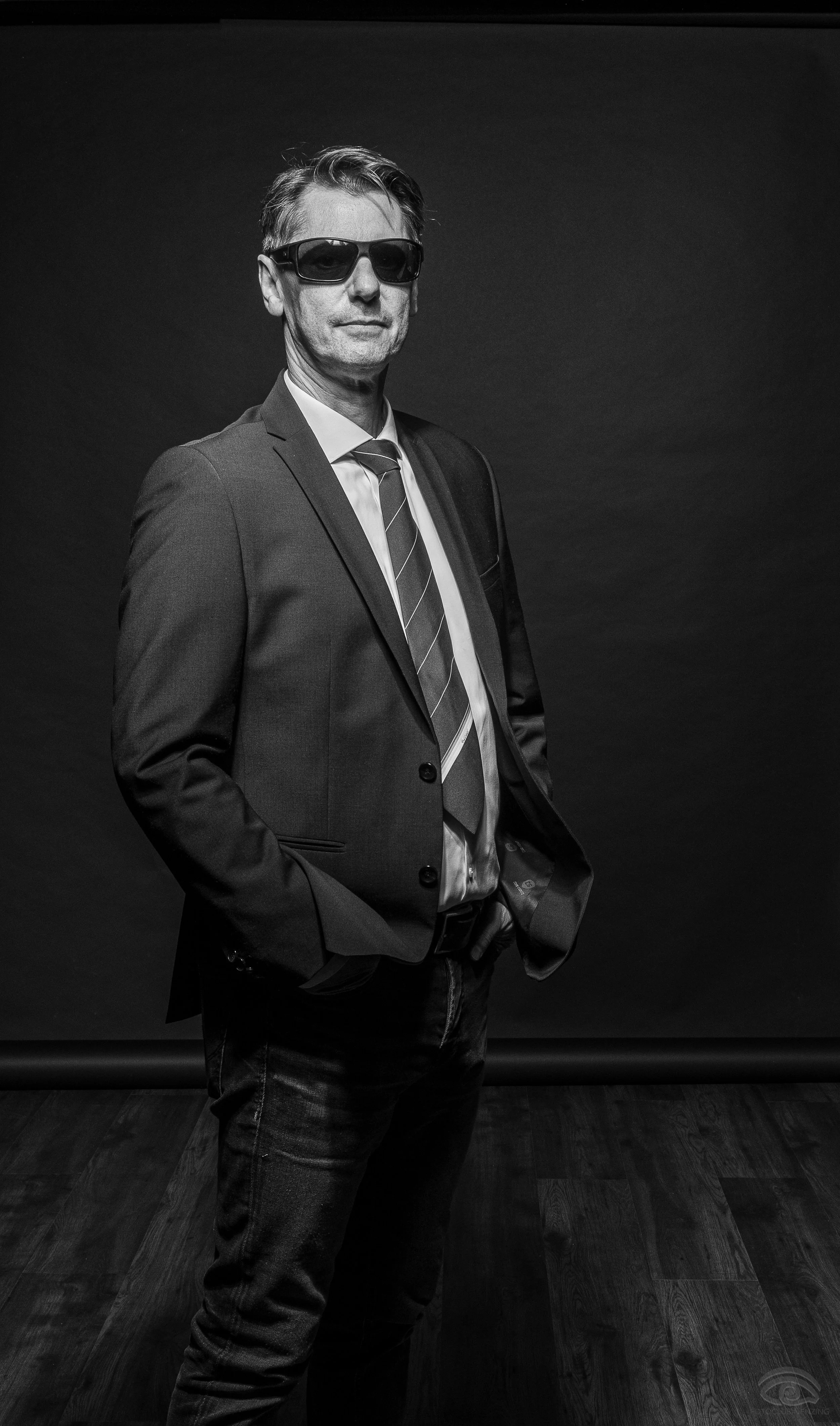 Bernhart Erich_Men in Black-6.jpg