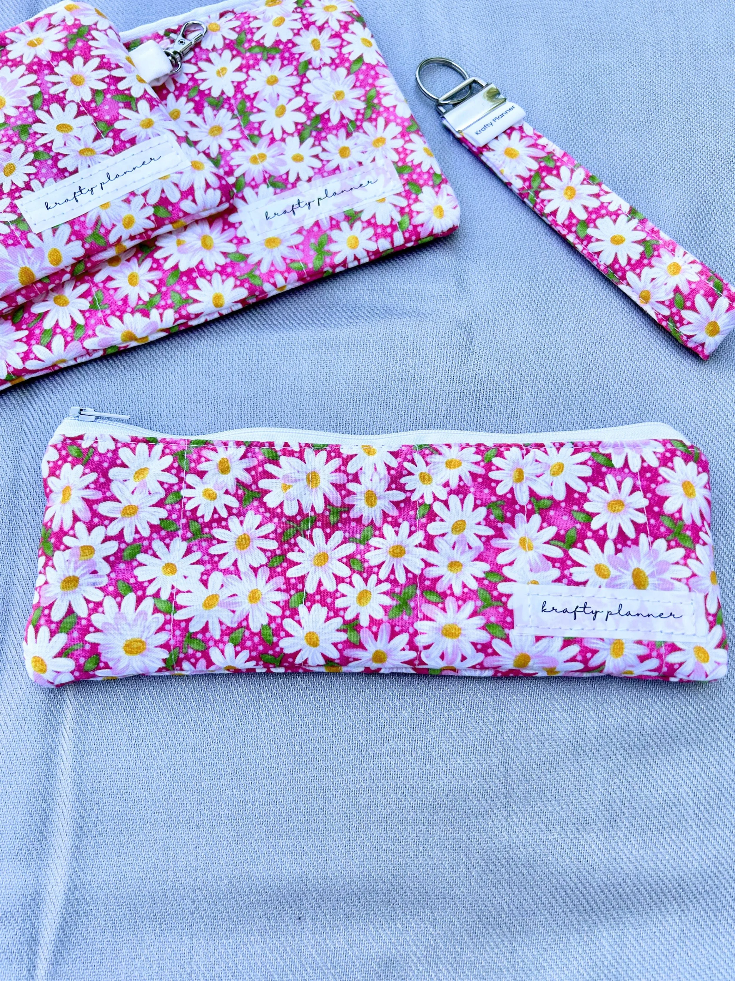 Daisy Dreams Small Pencil Case | Quilted Zipper Pouch