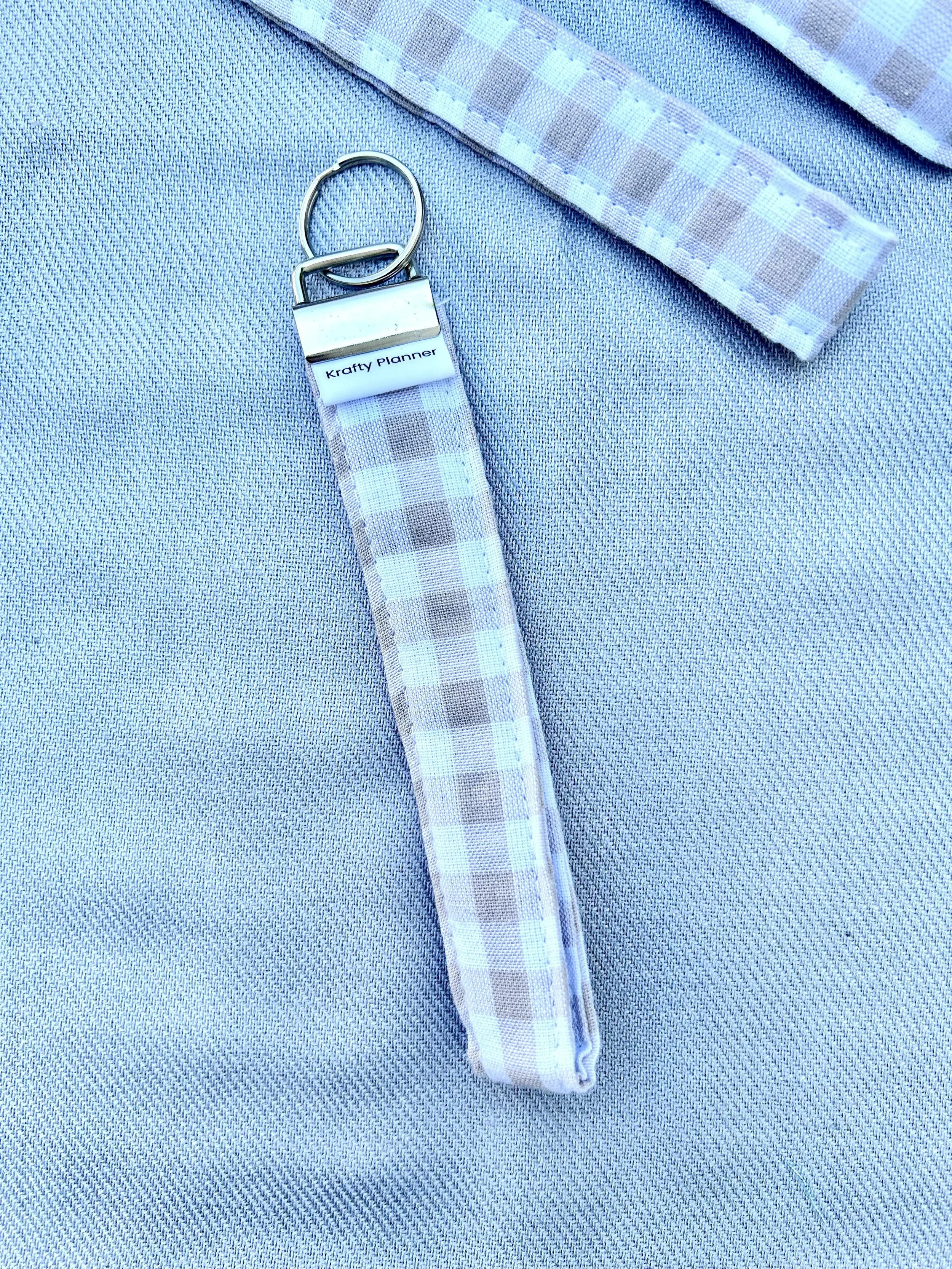 wristlet tan gingham.jpg