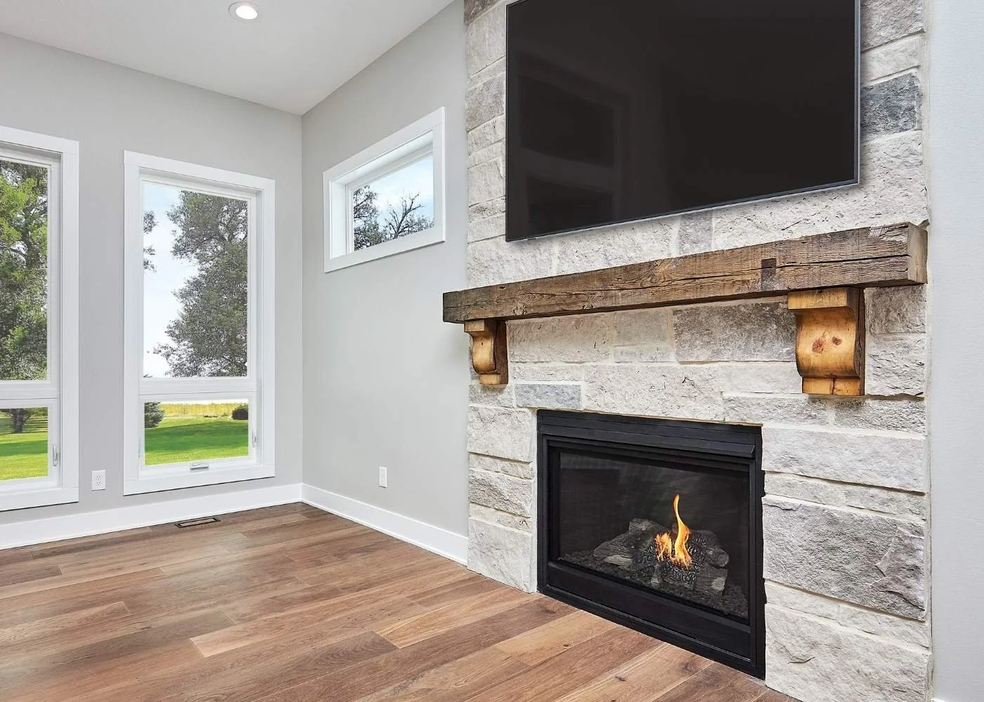 5 Smart Uses for Electric Fireplaces in Modern Homes
