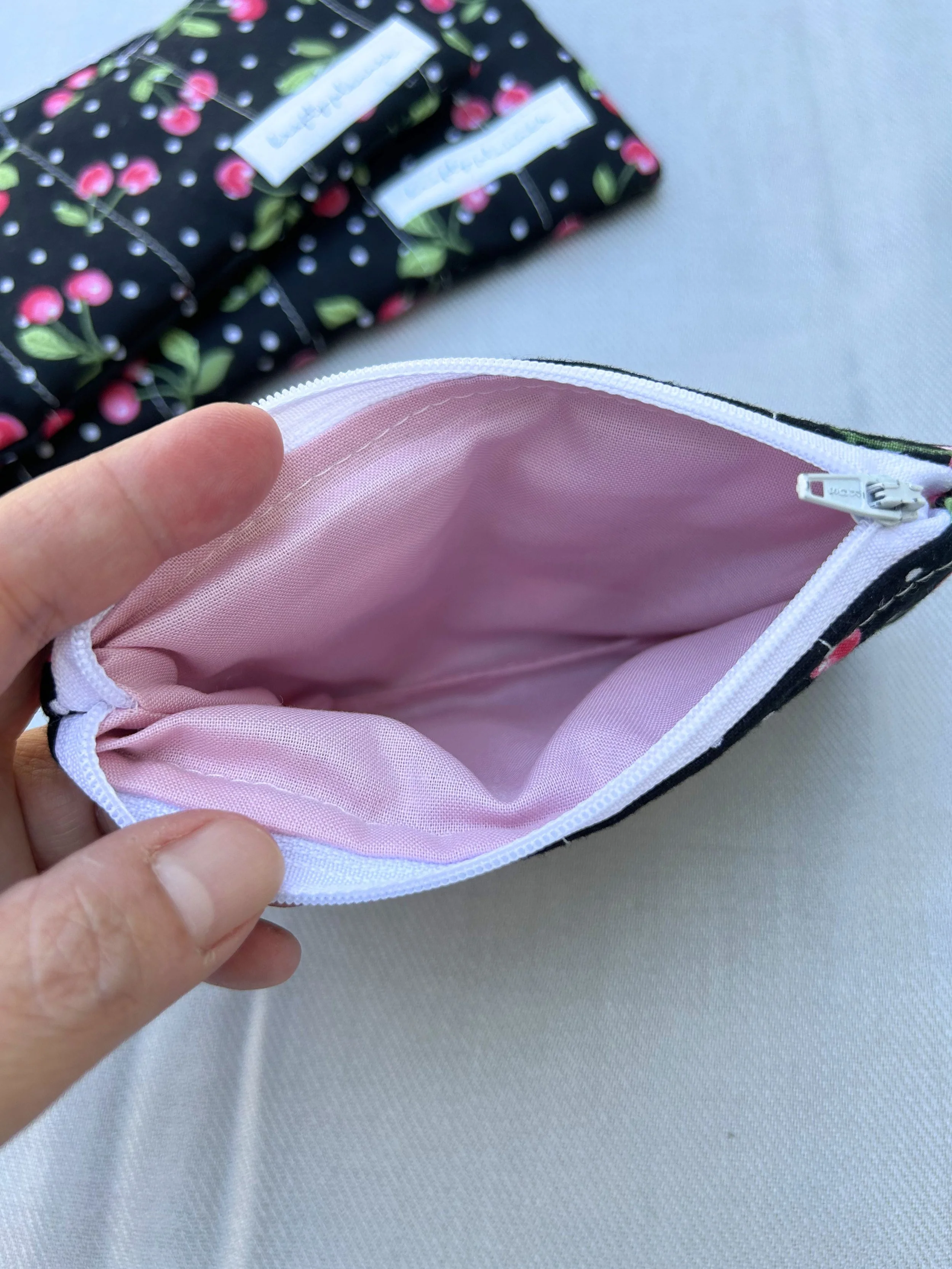 blk cherry wallet liner.jpg