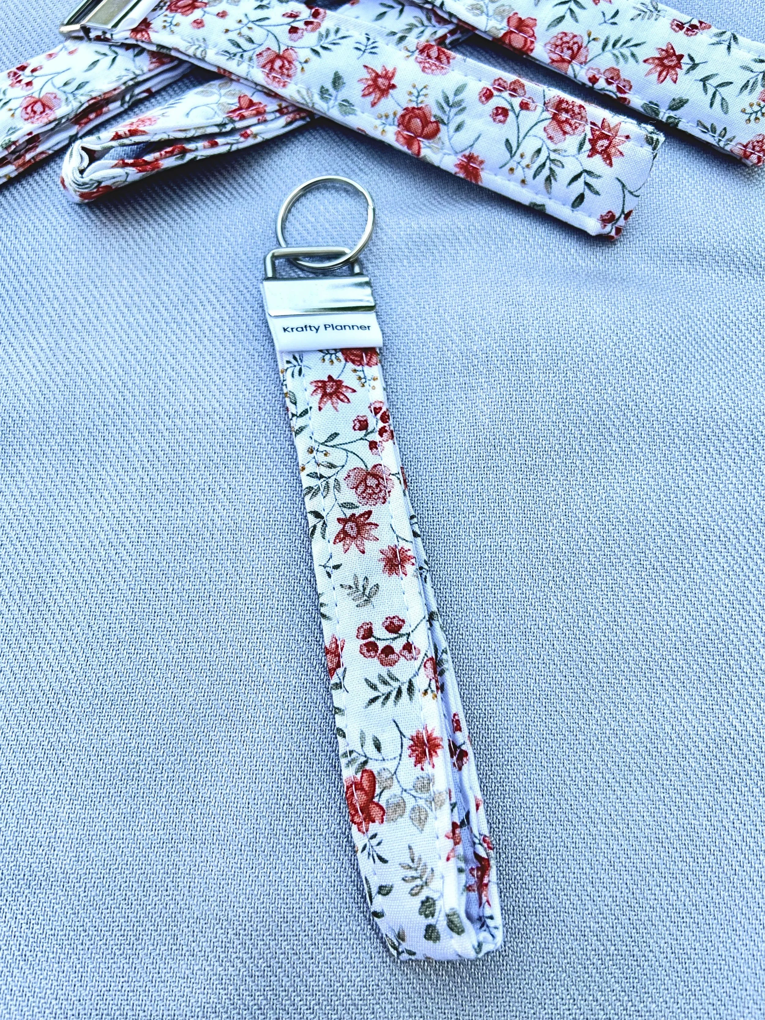 wristlet orange flowers.jpg