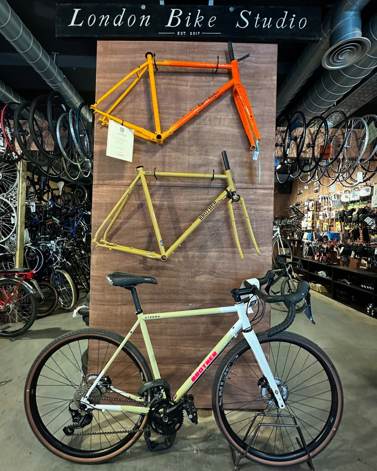Ohhhh brother! 

#brothercycles #brotherstroma #brotherkepler #brothermehteh #custombikes #bikes