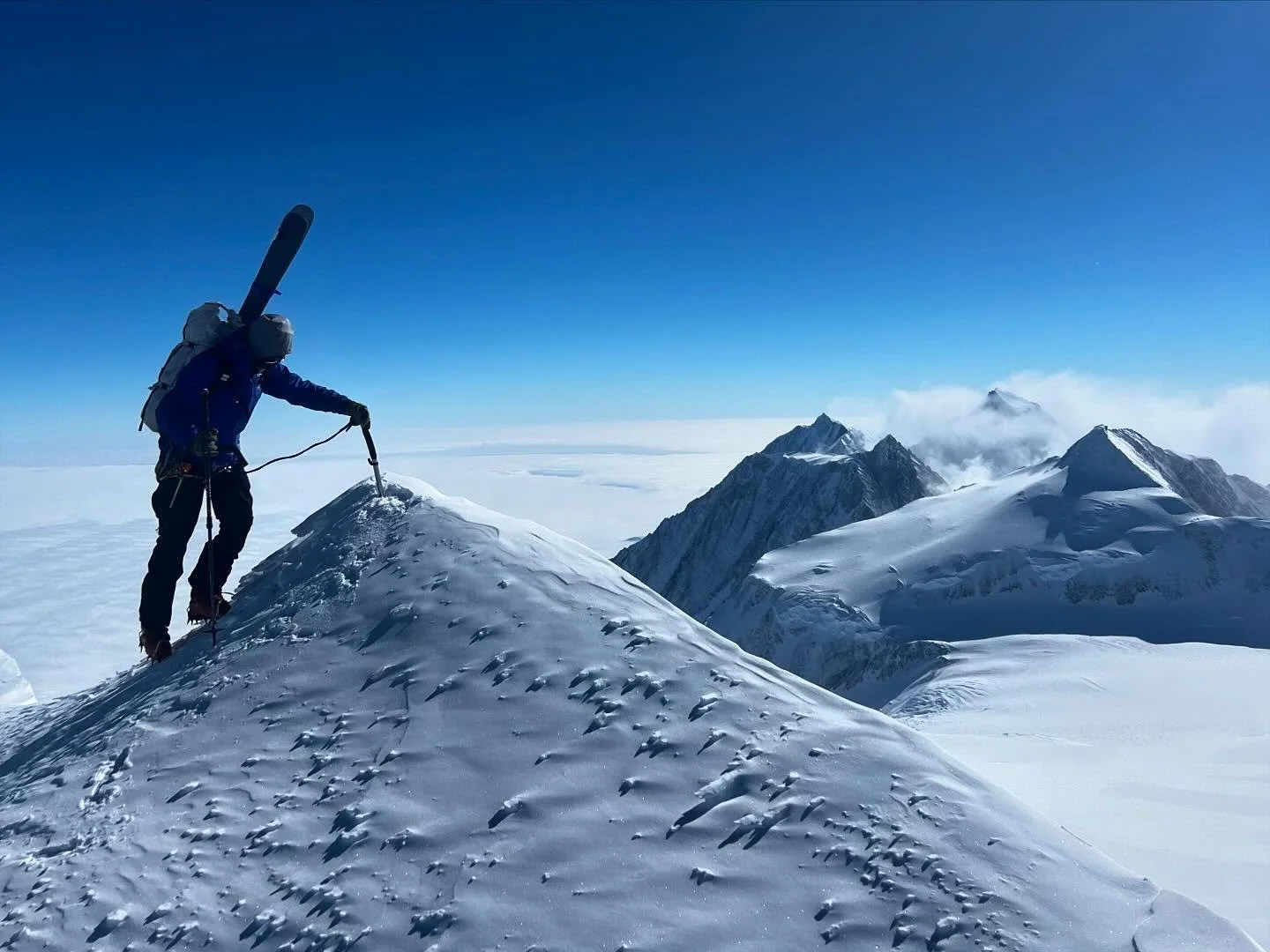 4,892 m. 78&deg;S

@factionskis
@antarcticlogistics
@scottwebstermountain