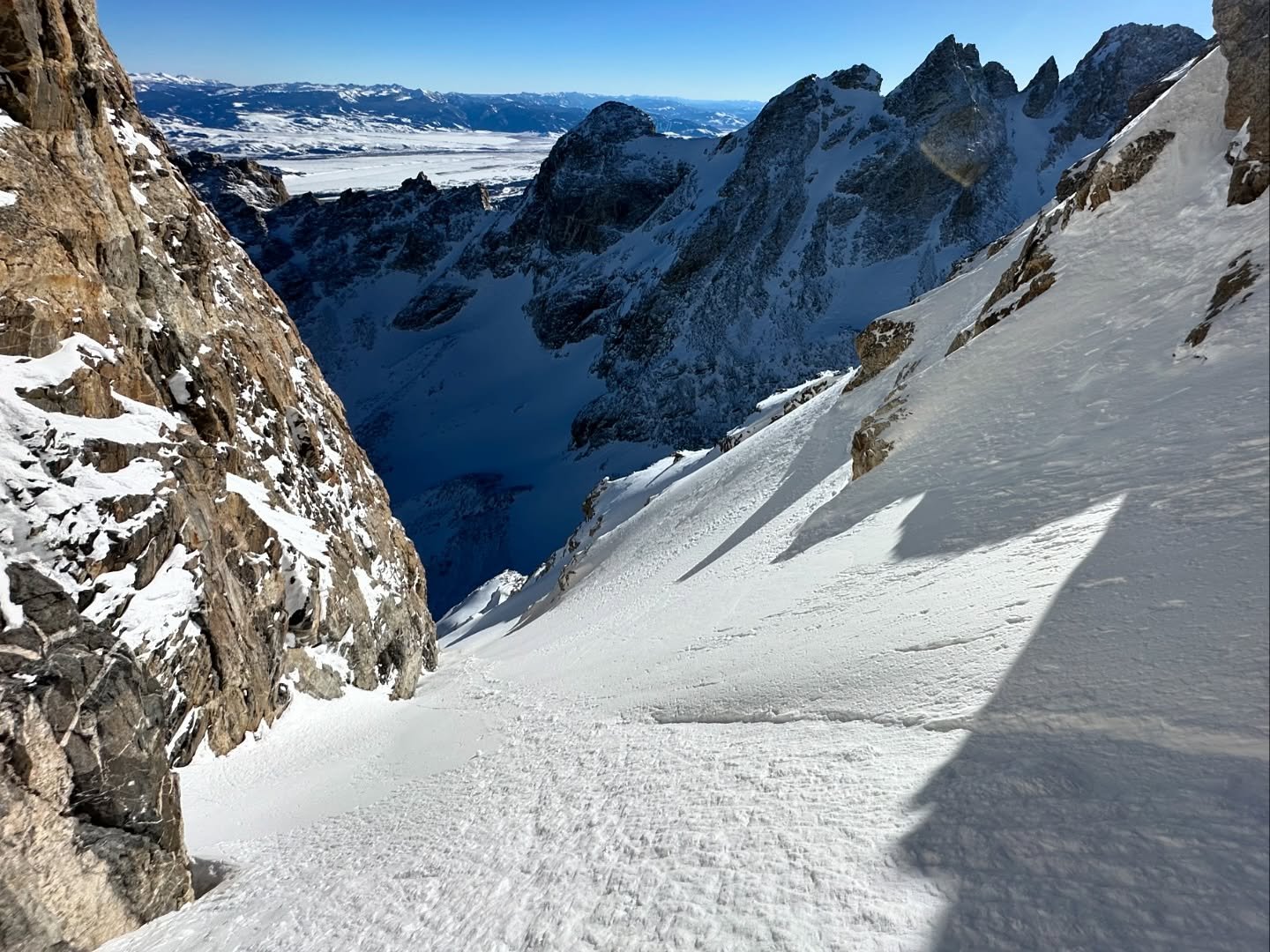 January High Pressure Captures
 
Came home from Antarctica to a couple weeks of high pressure in the Tetons. Always psyched to scratch around in the high mountains with good people but I think I&rsquo;m finally ready for some storm skiing! 

⚠️ Winte