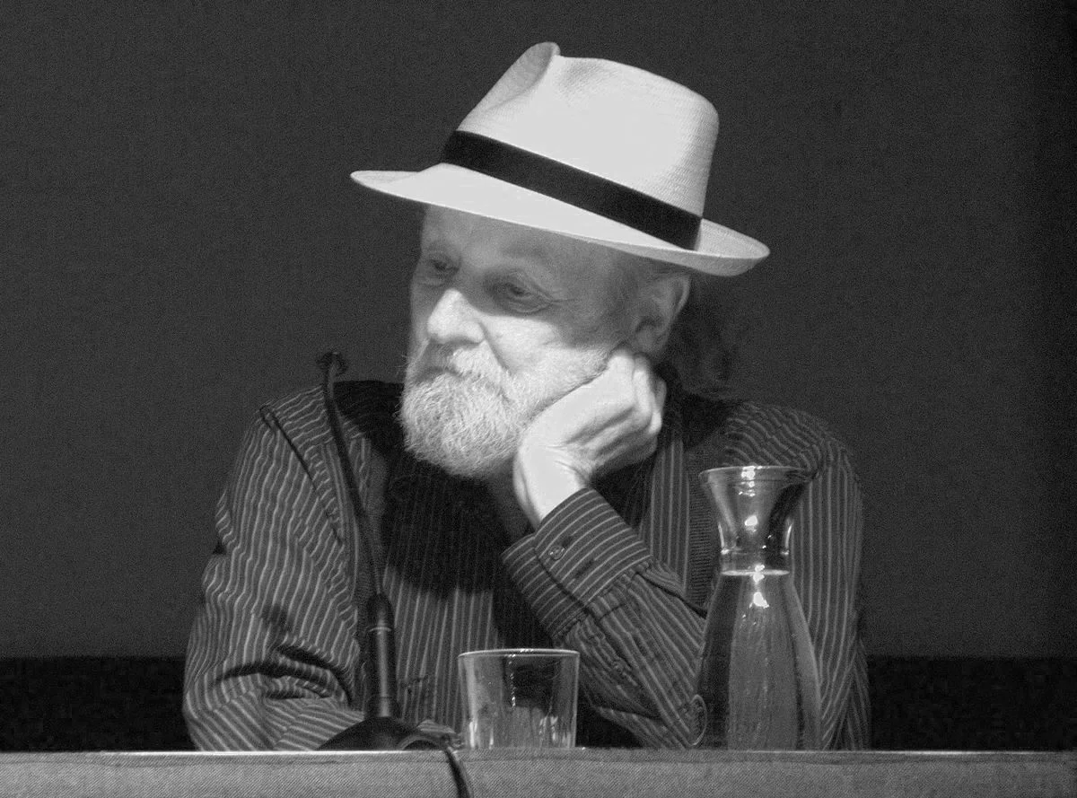  Gilbert Shelton