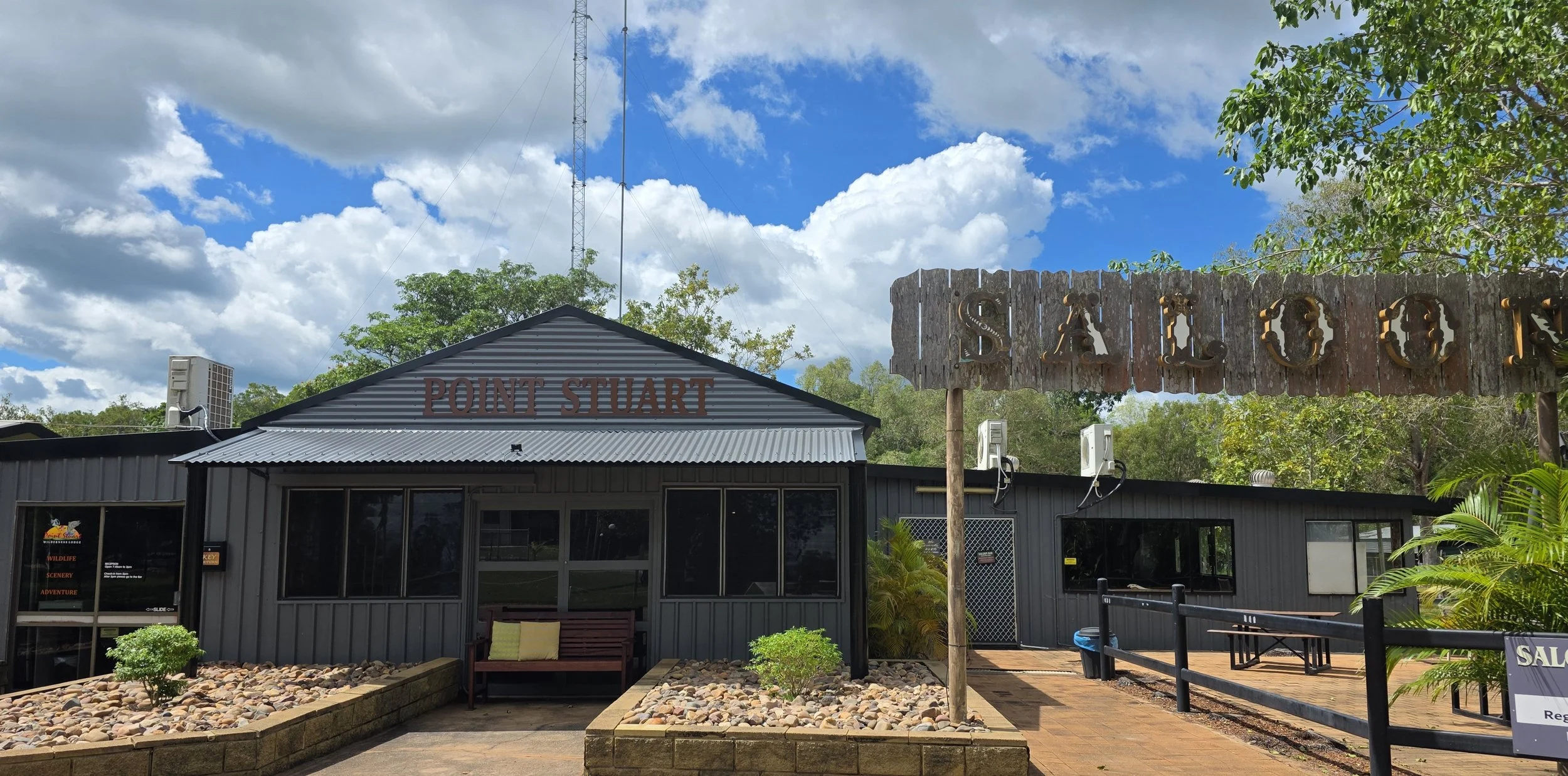  Point Stuart  Wilderness Lodge  