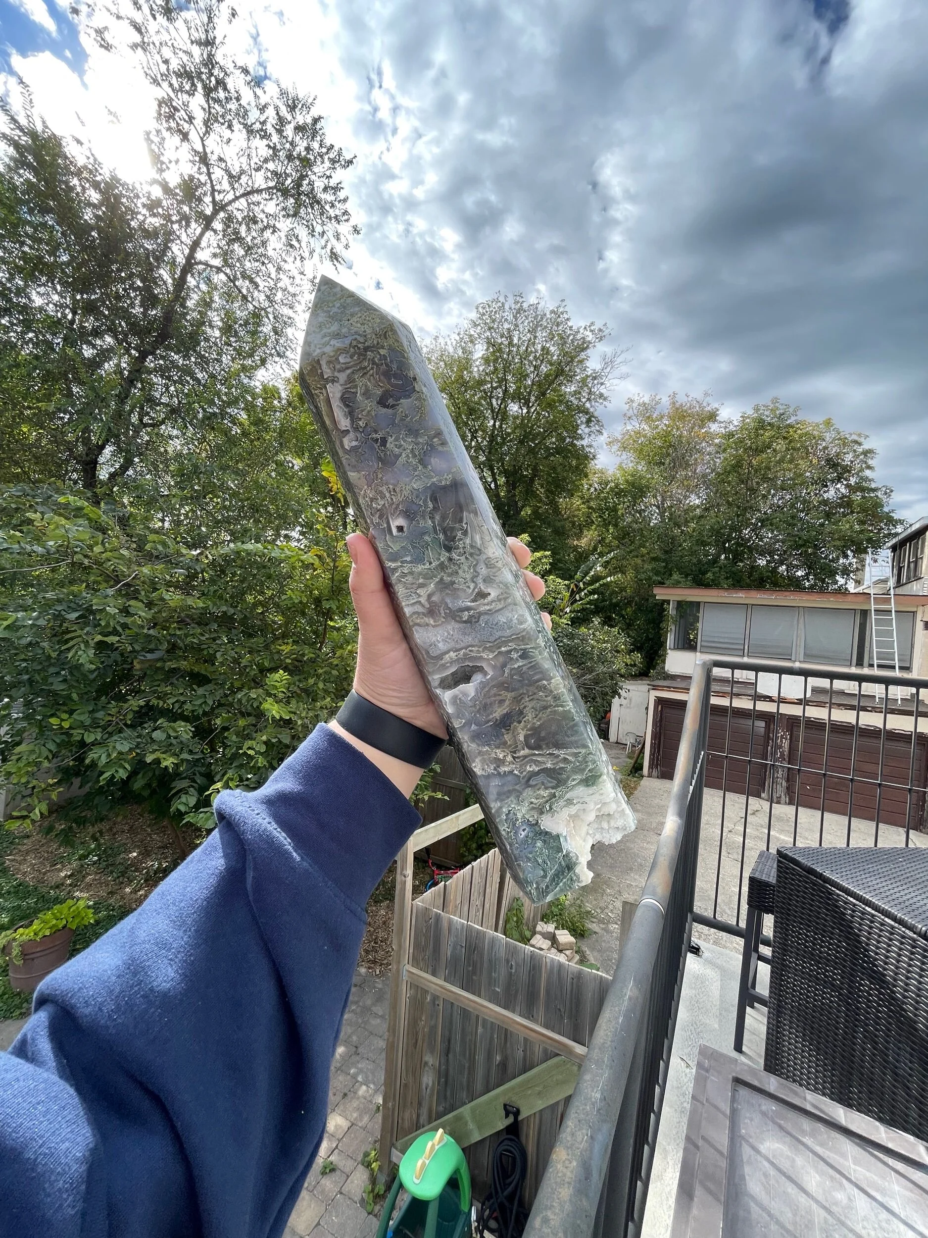 41202870-1ECA-4466-A889-56965B26181A