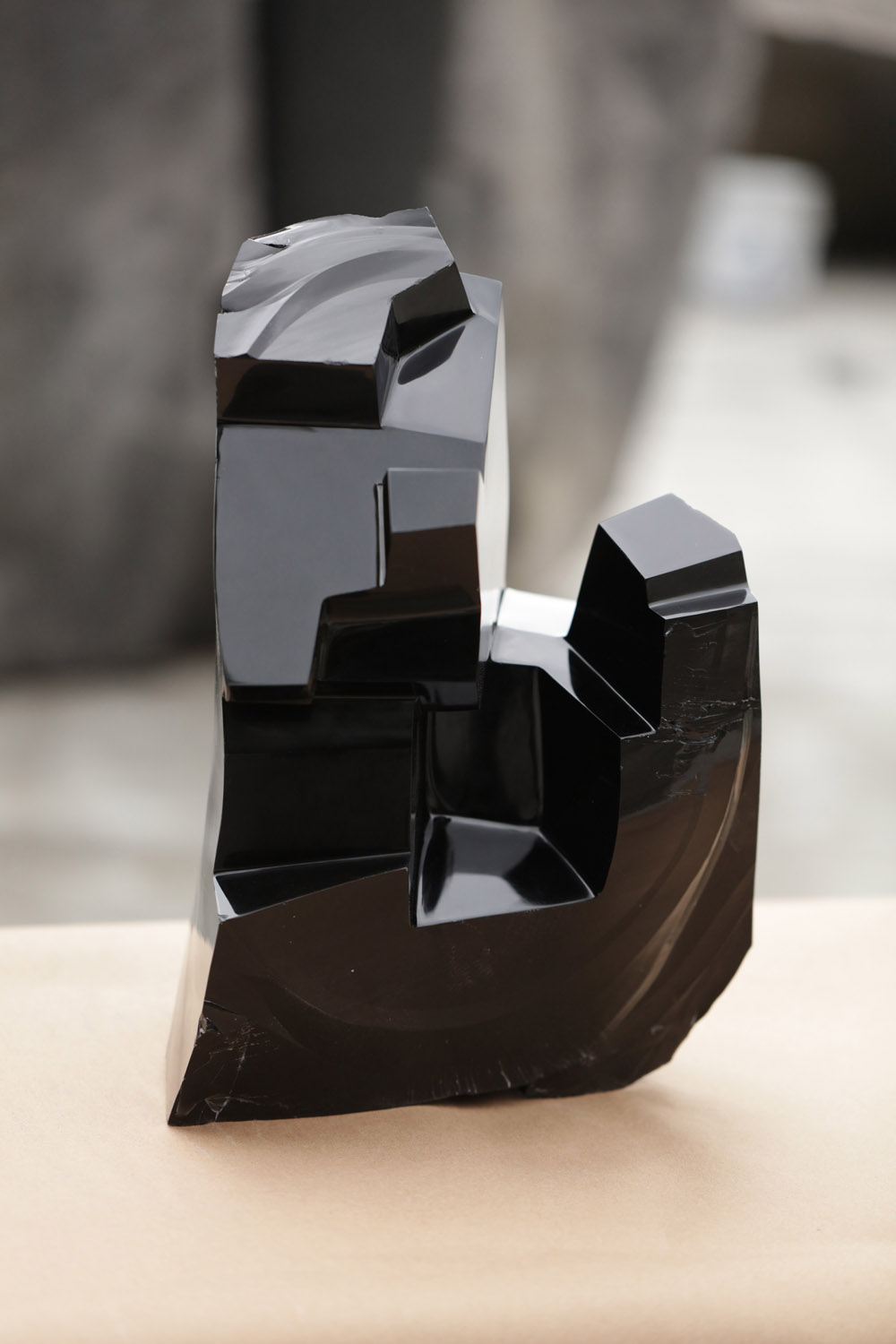 web222-sculpture-Jorge-Yazpik-Obsidian-black-direct-carving-marion-friedmann-gallery.jpg