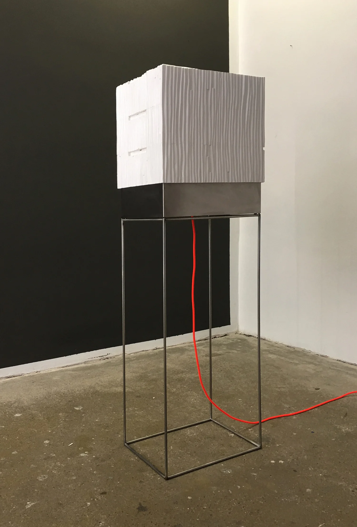 web222-Floorlamp-vertical&horizontal-GislelaStiegler-MarionFriedmannGallery-sideview-vertical-unlit.jpg