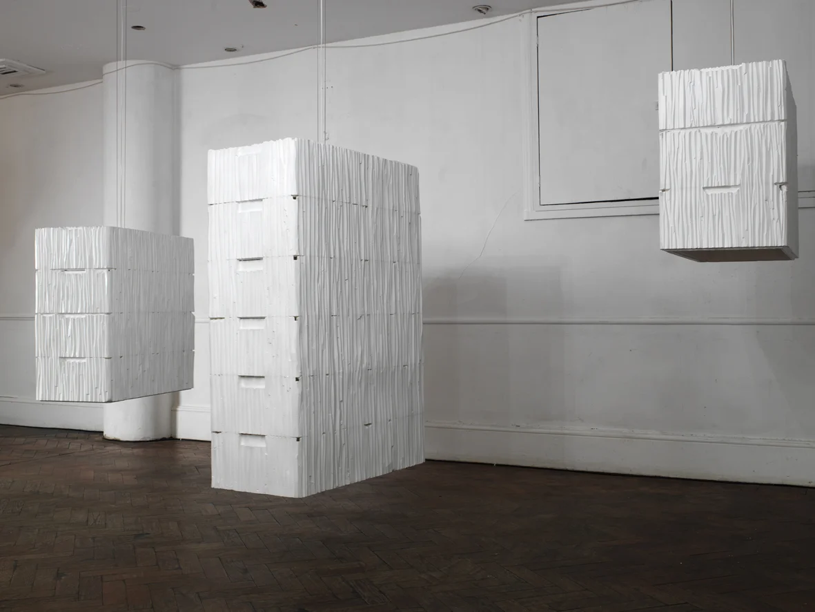 Gisela_Stiegler_EnlightenedWaste_MarionFriedmannGallery_Group_of_Lamps_from_series_Lampenfieber_unlit_felixfriedmannphotography.jpg