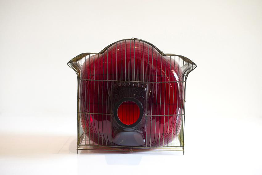 web222-red_pagoda-L1001866-glass-cage-gala-fernandez-nouvel-studio-marion-friedmann-gallery.jpg
