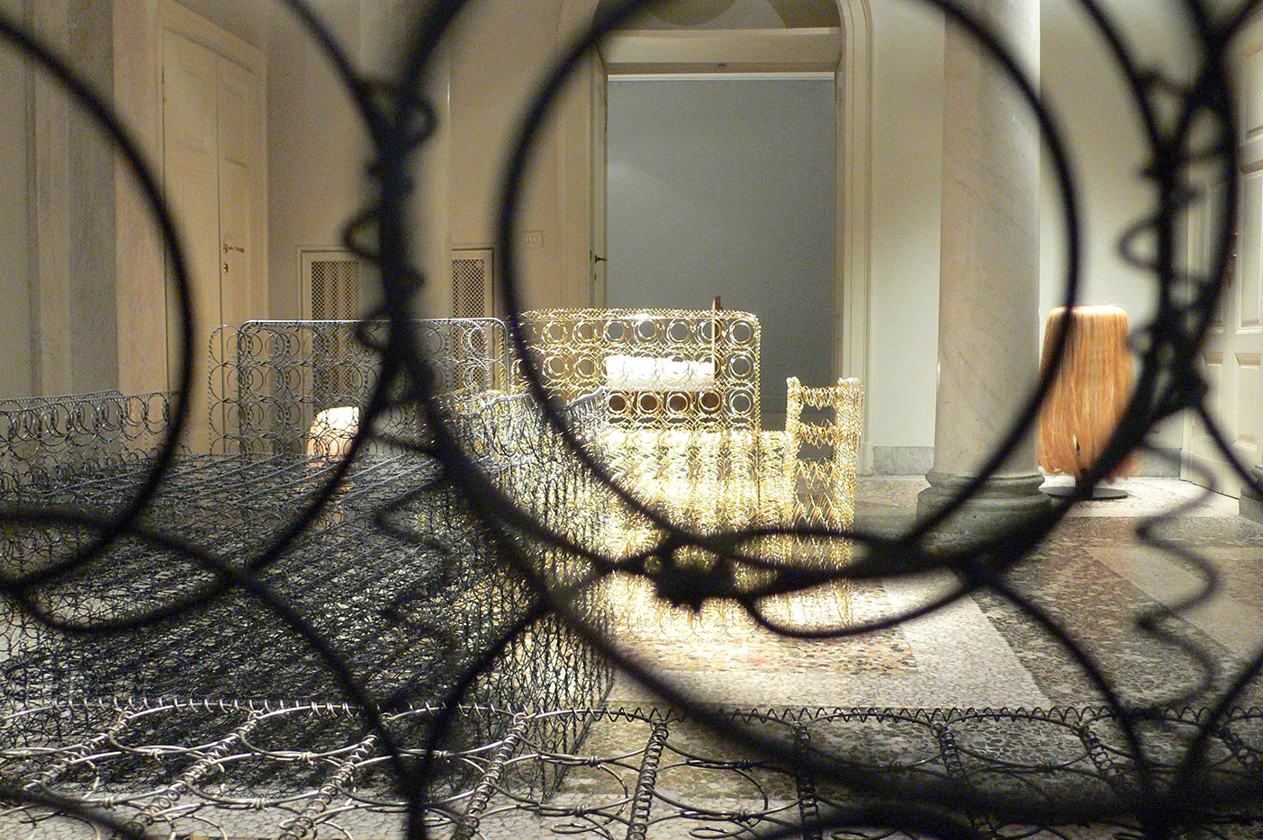 web2-Dejana-Kabiljo-AU-FE-chair-MarionFriedmannGallery.jpg