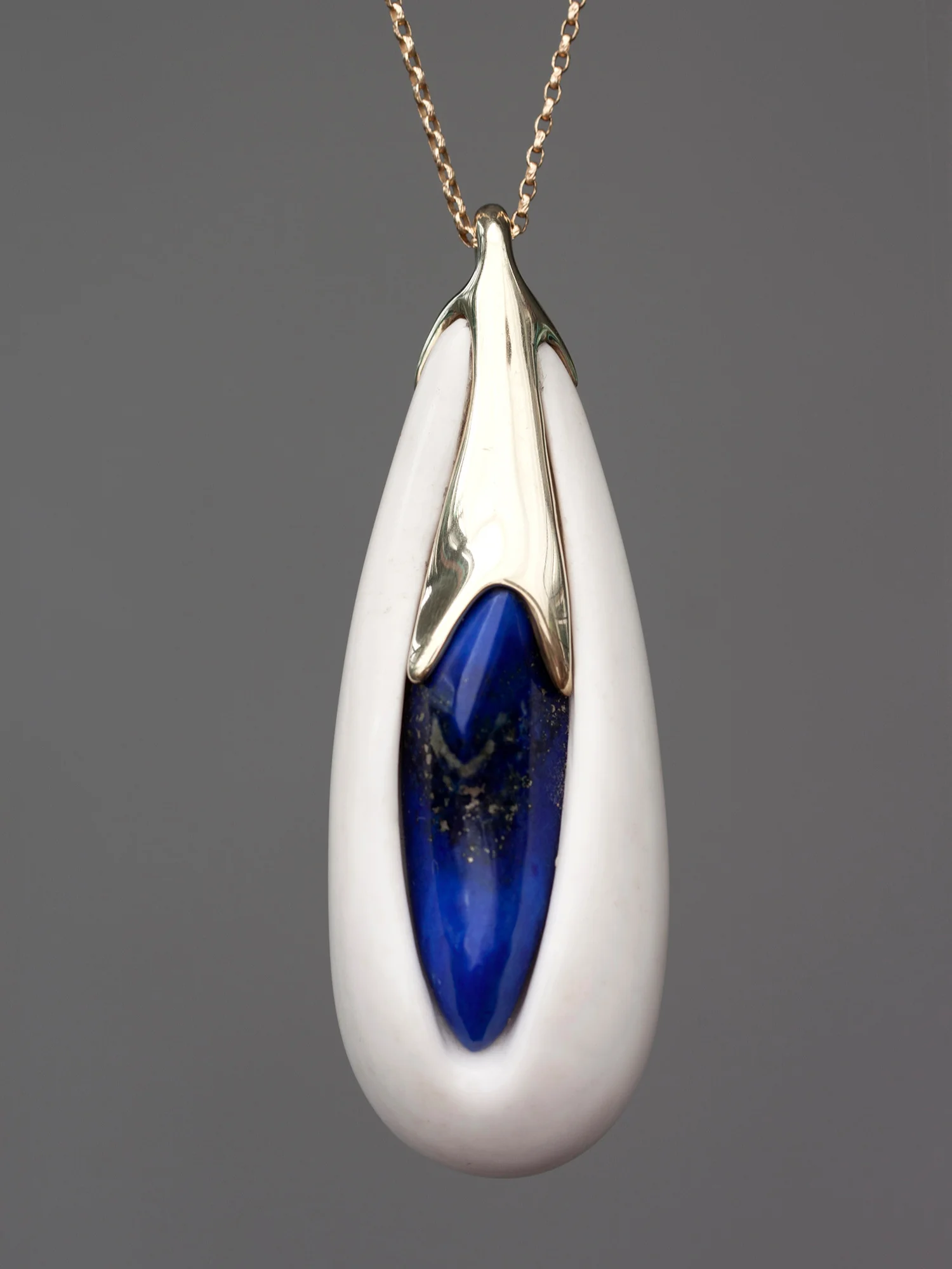 web222-JulioMartinez-La%CC%81piz+y+cal-MarionFriedmannGallery-MexicoDesignTIme.jpg