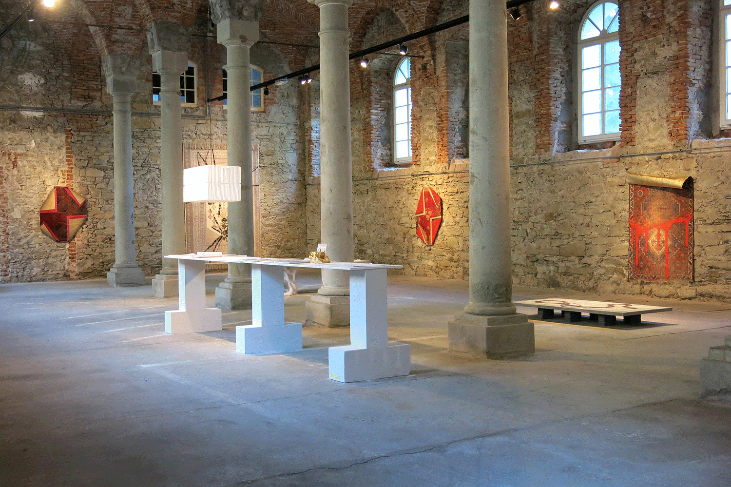 web2-exhibition-gallery-view-Marion-Friedmann-Gallery.gif