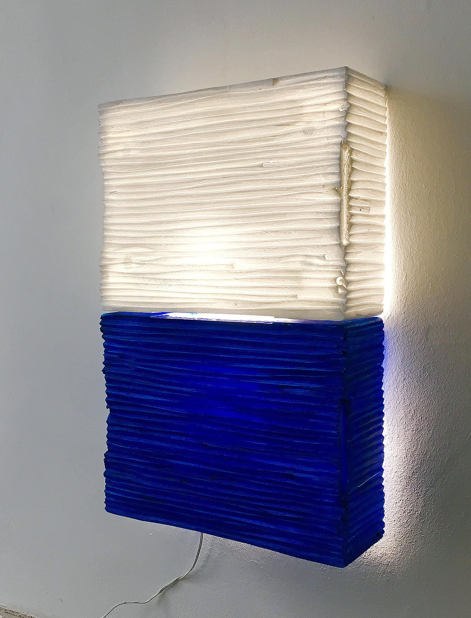 web222-wall-panel-lamp-fixture-experiment-blue-white-Gisela-Stiegler-MarionFriedmannGallery.jpg