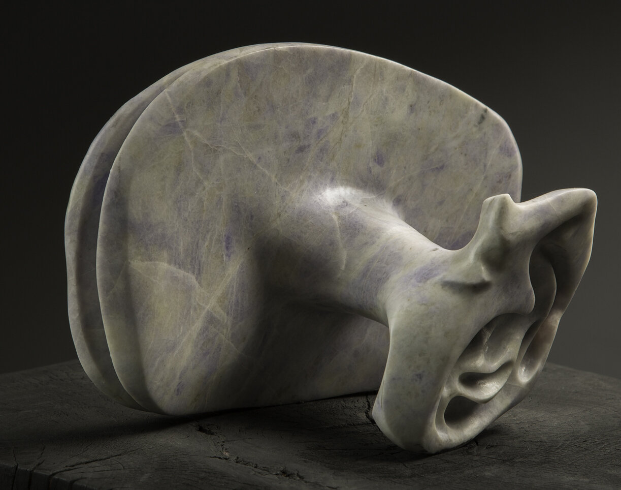 BALLENA - Jadeite sculpture