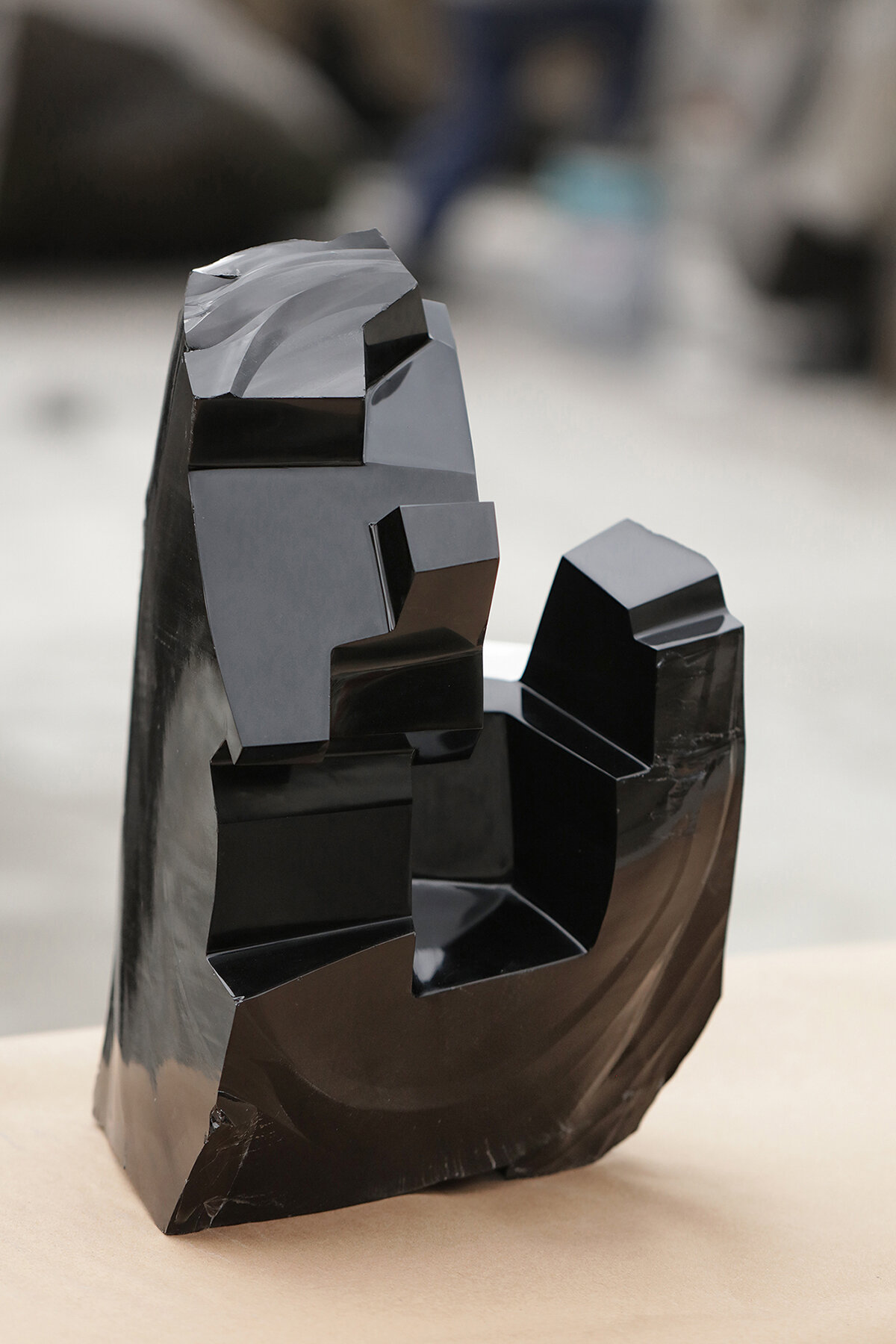 web-2O2A0514-lr-Obsidian1-sculpture.jpg