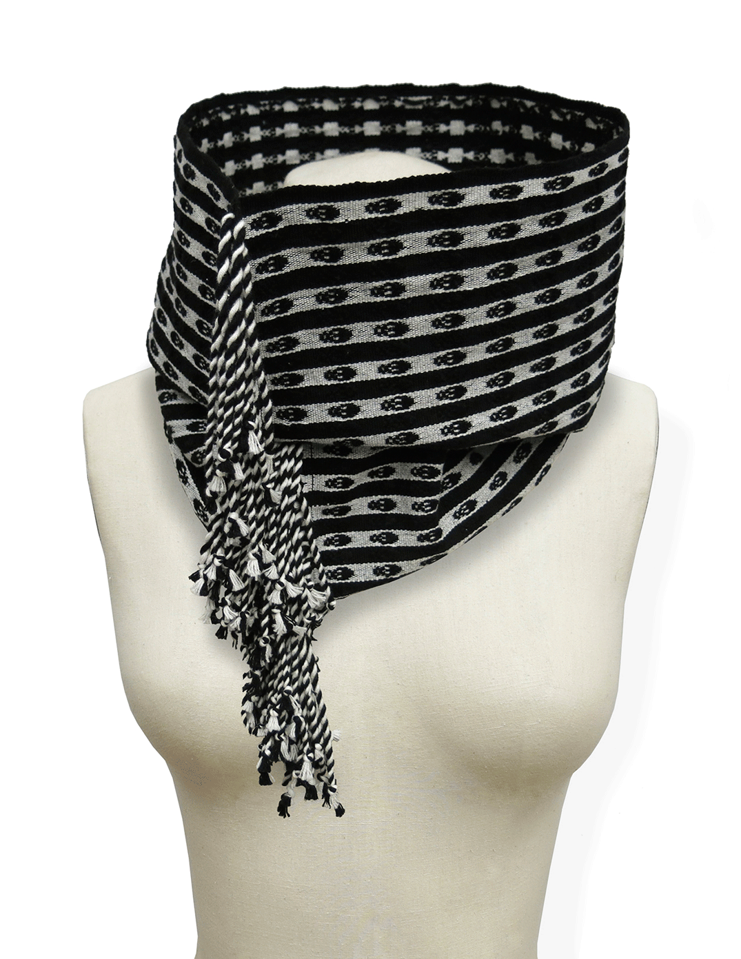 Skull NECKPIECE / SCARF