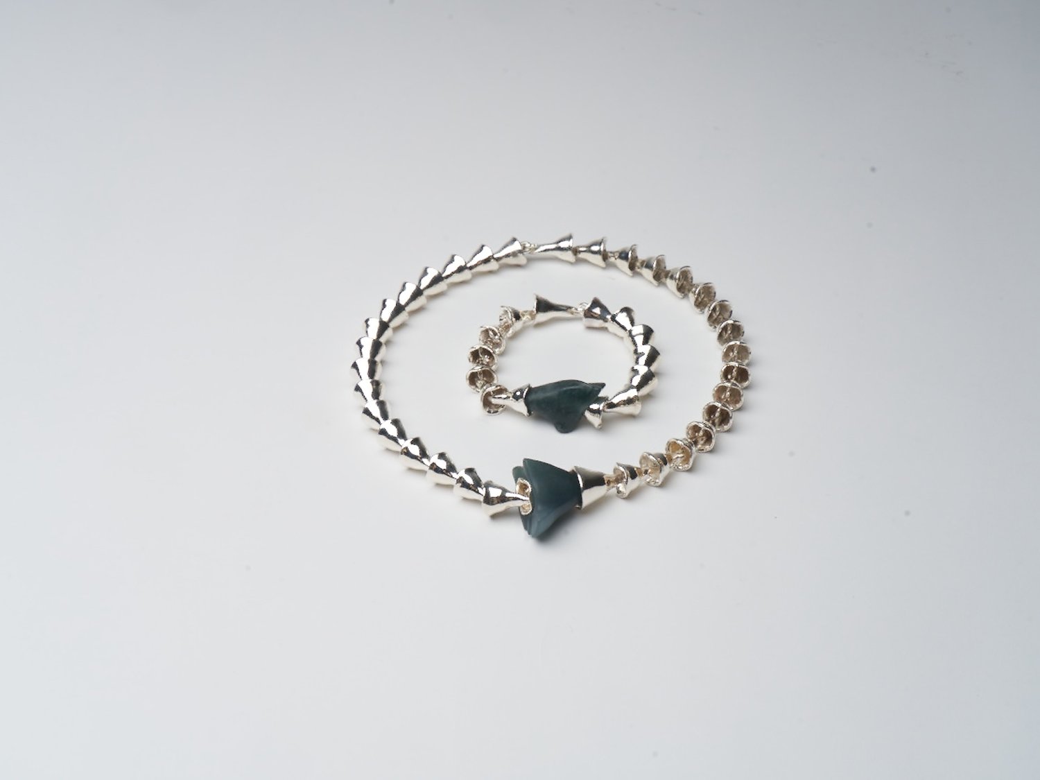 BELL jewellery set, Jade