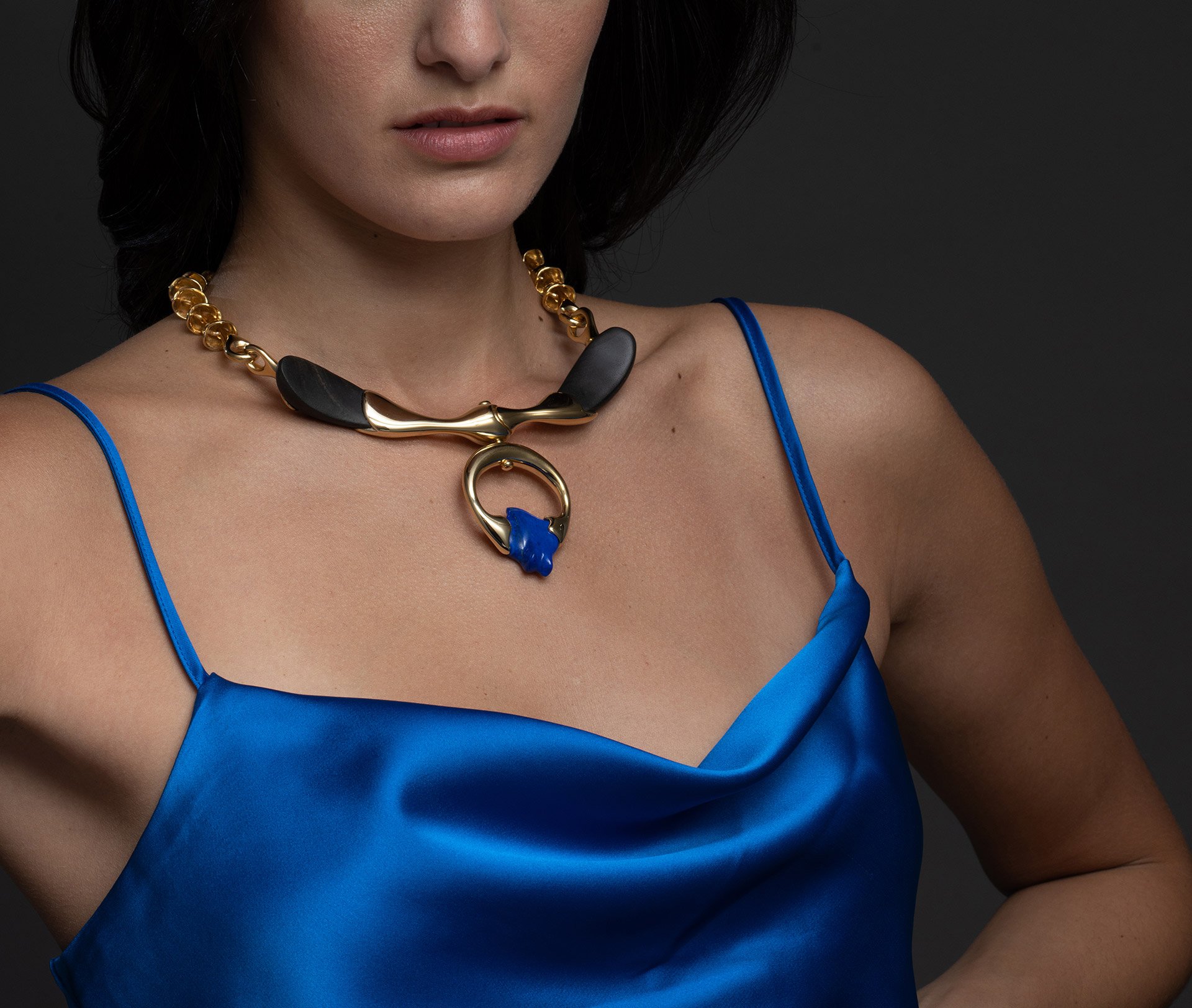 PLASTIC-egypt-necklaces-collection-julio-martinez-barnetche-marion-friedmann-gallery-LR-egypt131-lr.jpg