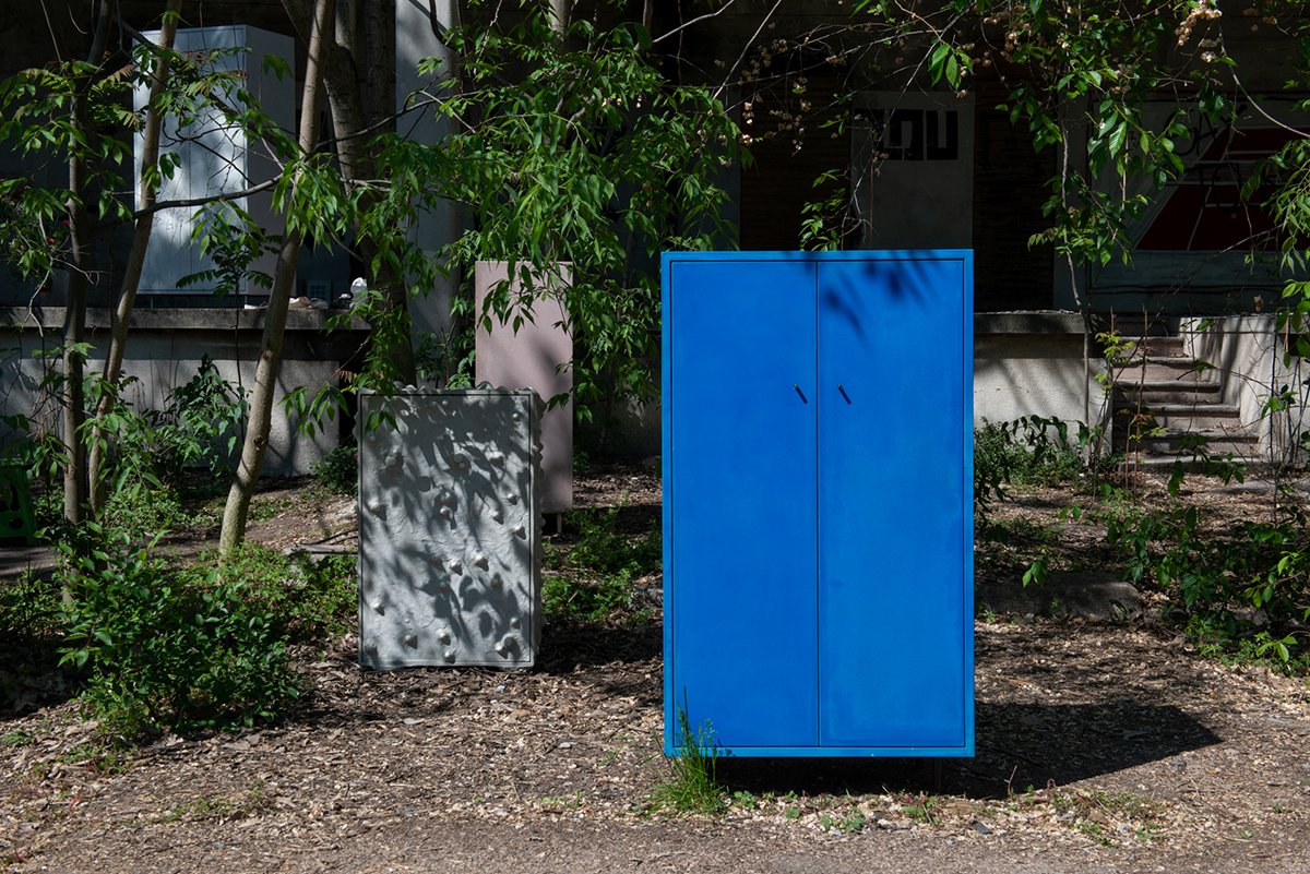 MarionFriedmannGallery_BlueHour_ConcreteCabinet_StefanBuxbaum_MGG_0591-lr2.jpg