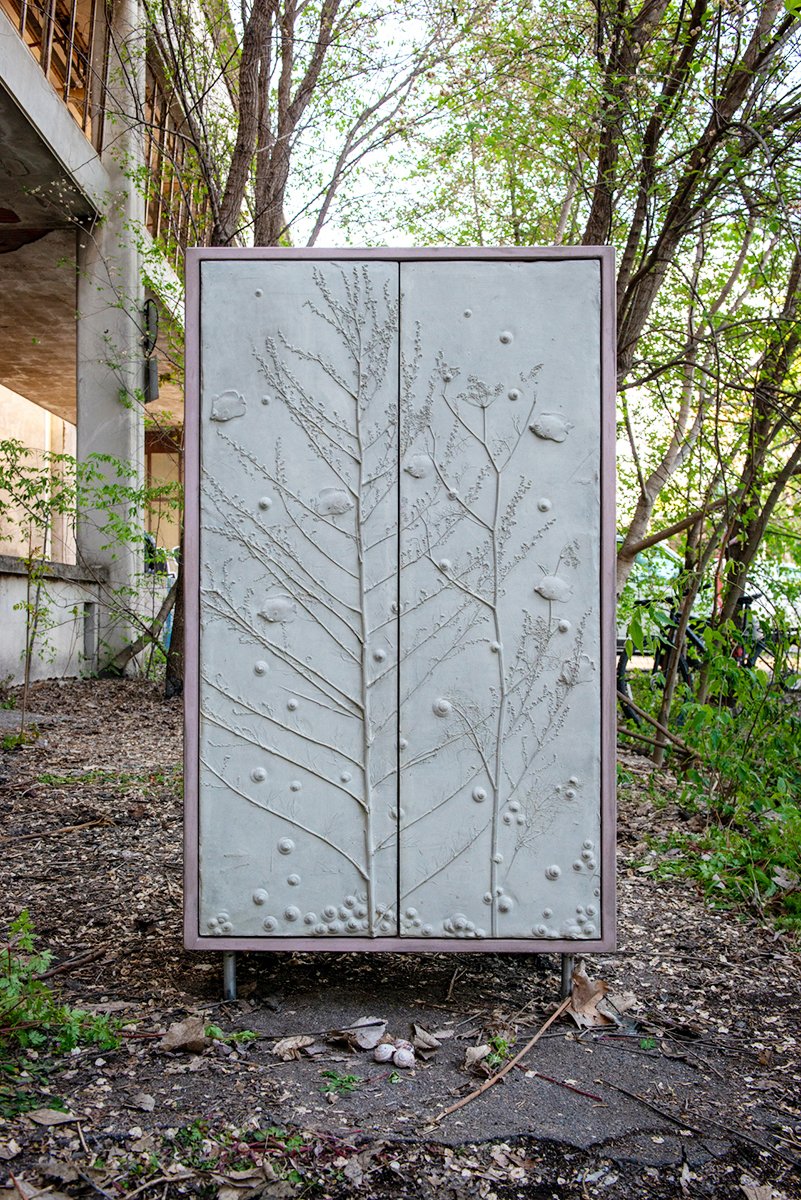 MUGWORT DREAM, small concrete cabinet