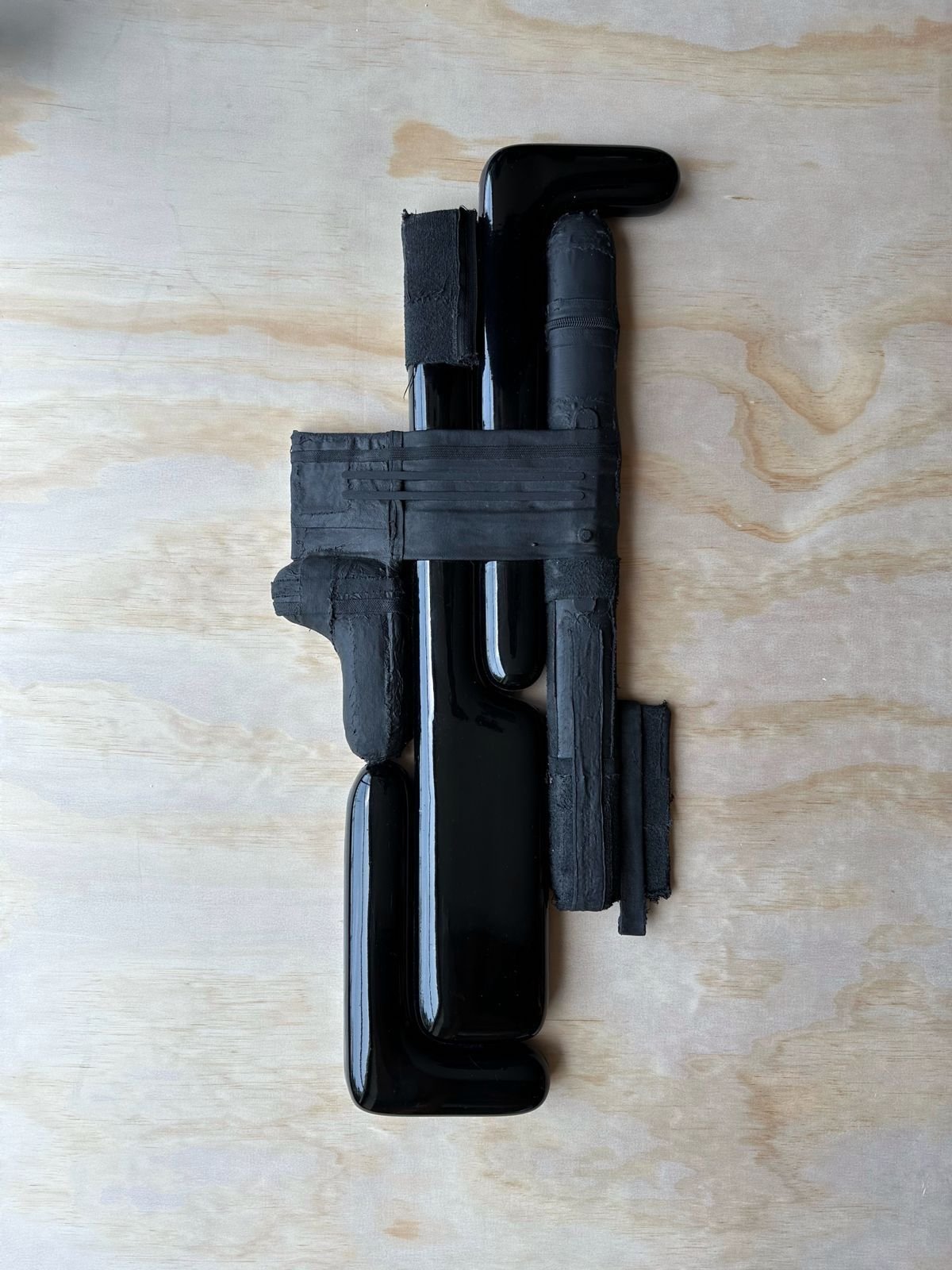 SOLD - VERSA IN UNUM 