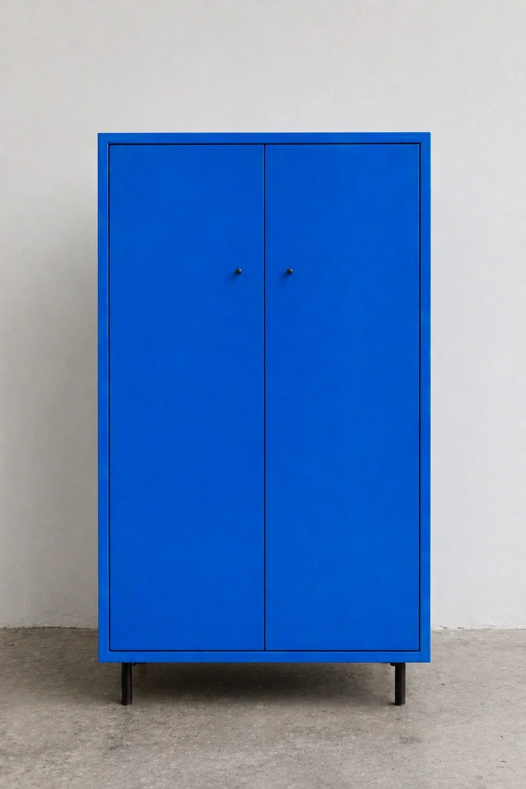BLUE HOUR - concrete cabinet