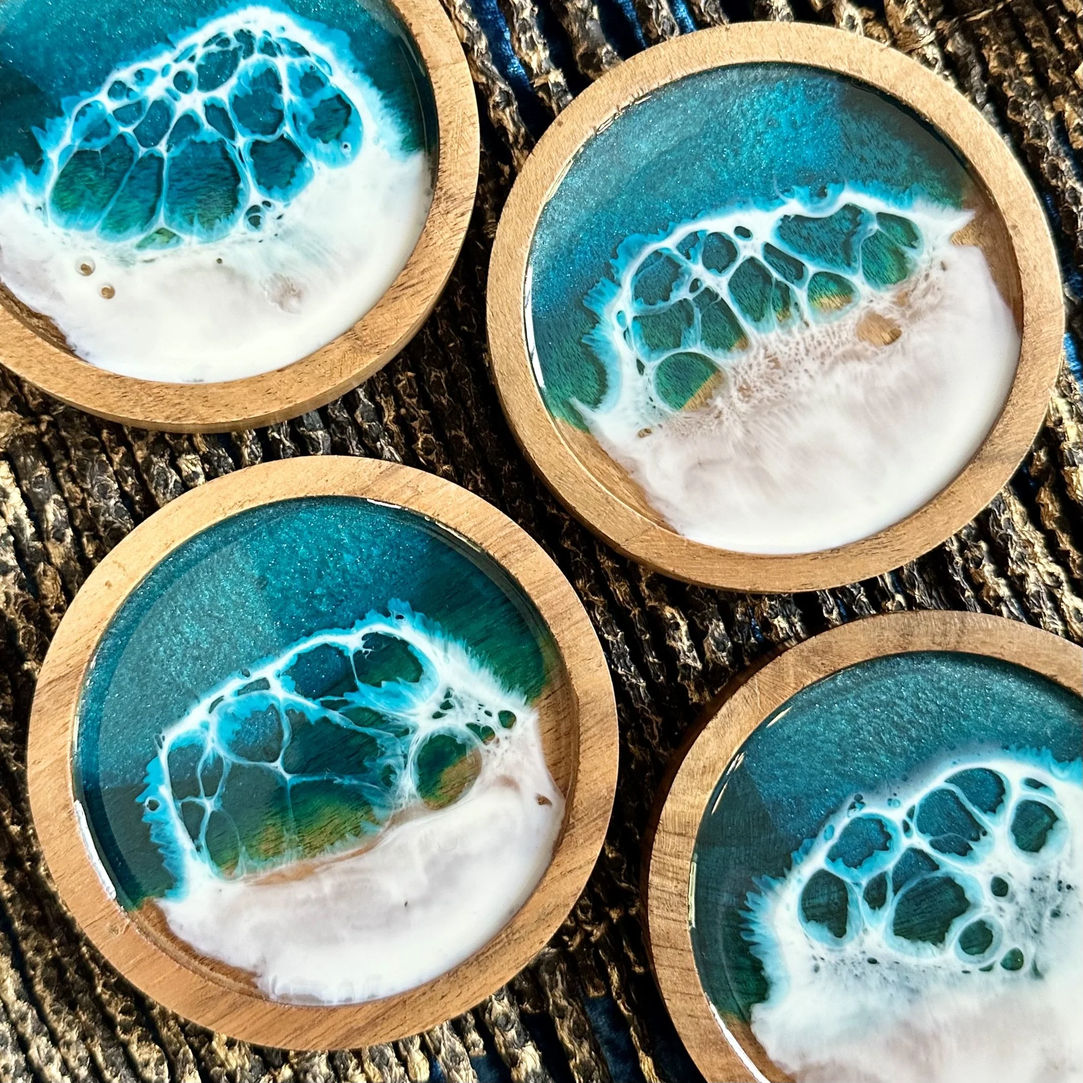 ACACIA WOOD RESIN SEASCAPE COASTERS