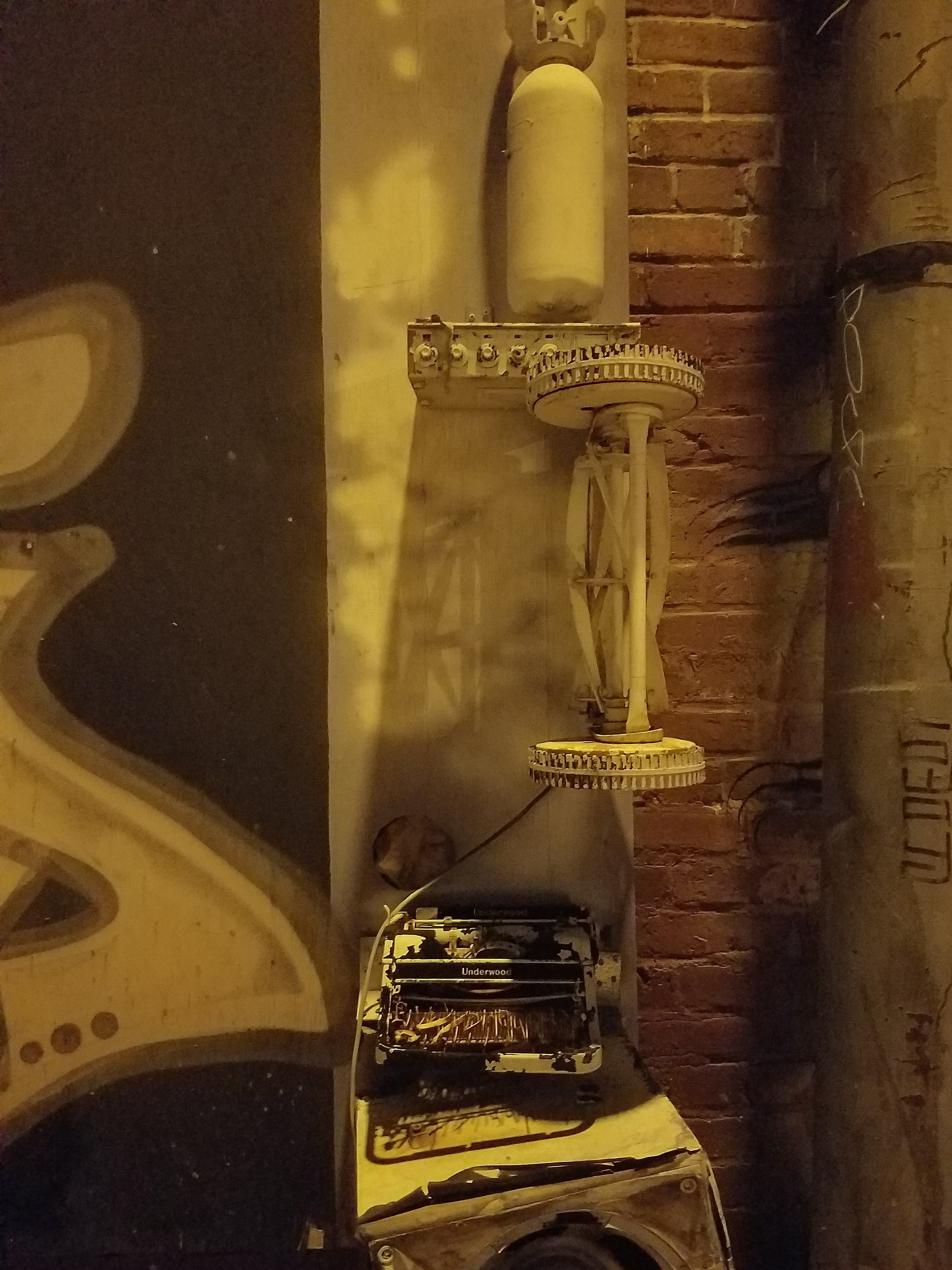 159537067365.jpg
