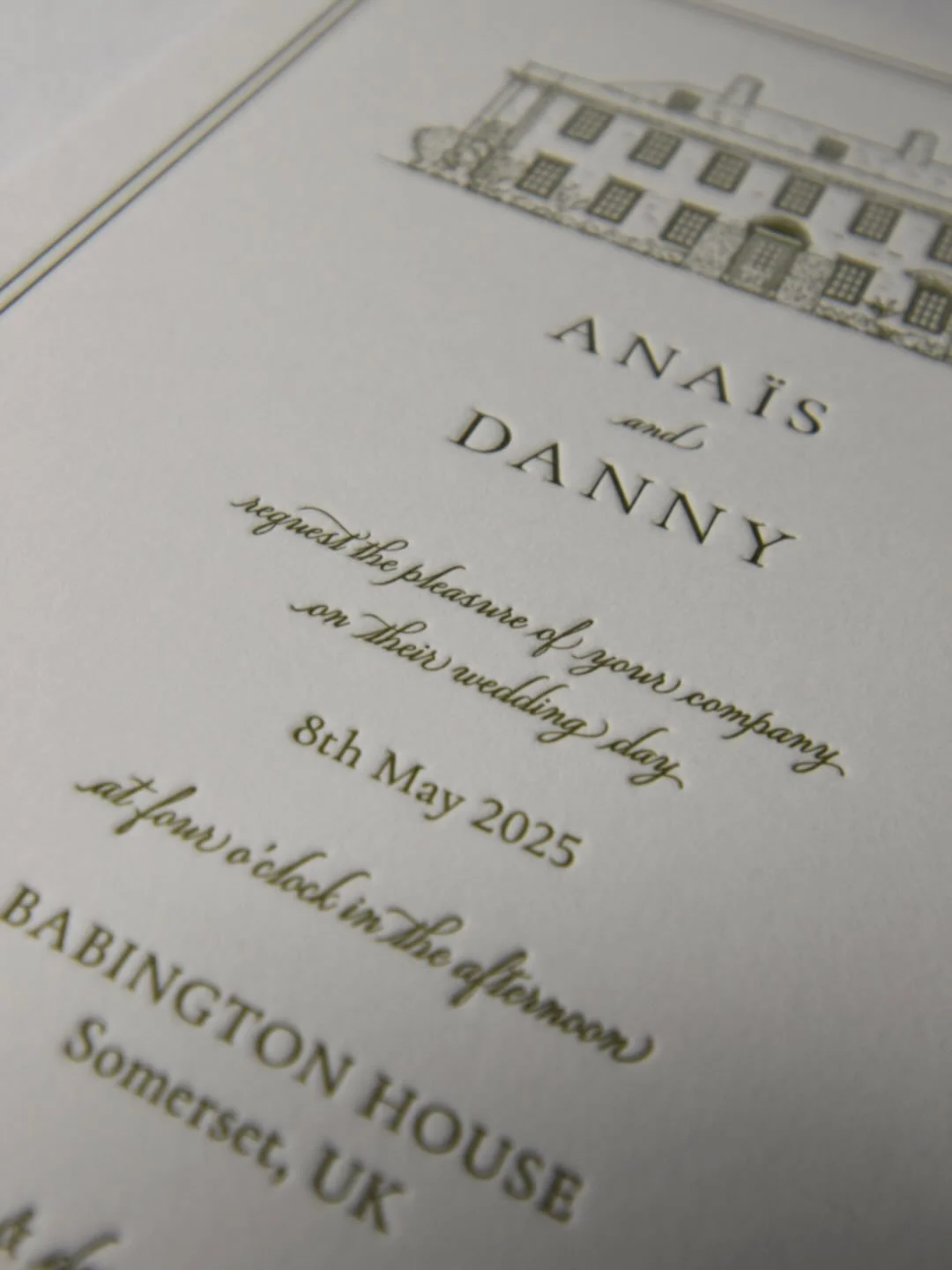 Pillowy letterpressed invites from last year for A &amp; D ✨🥂 
.
.
.
#weddinginvitation #luxuryweddingstationery #venueillustration #babingtonhouse #dottheiatelier