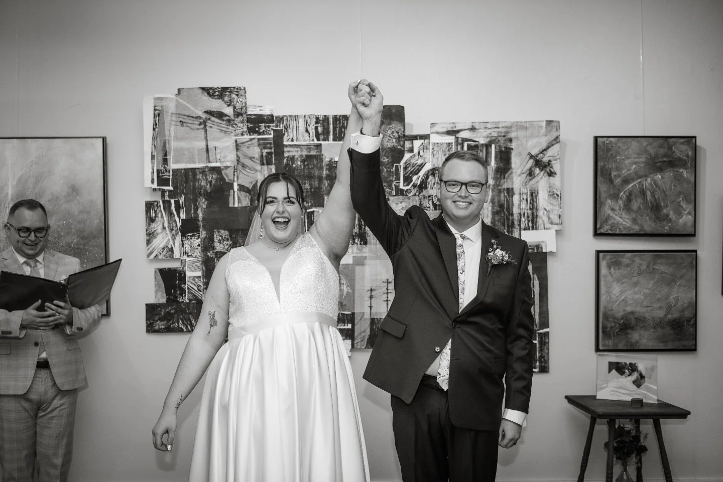 Today marks one year since I married my best friend. Happy anniversary, Ries!
.
.
.
📷: Yellow Creek Photography