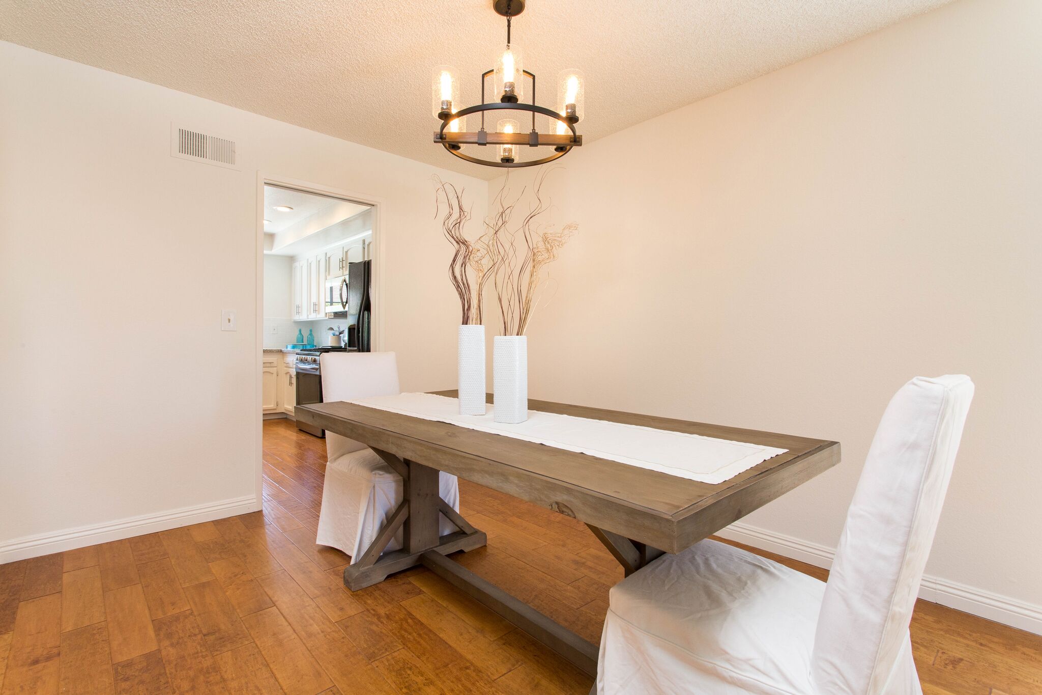 Dining Table.jpeg