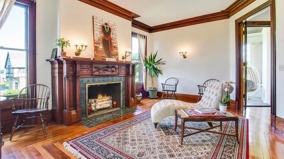 fireplace2.jpg
