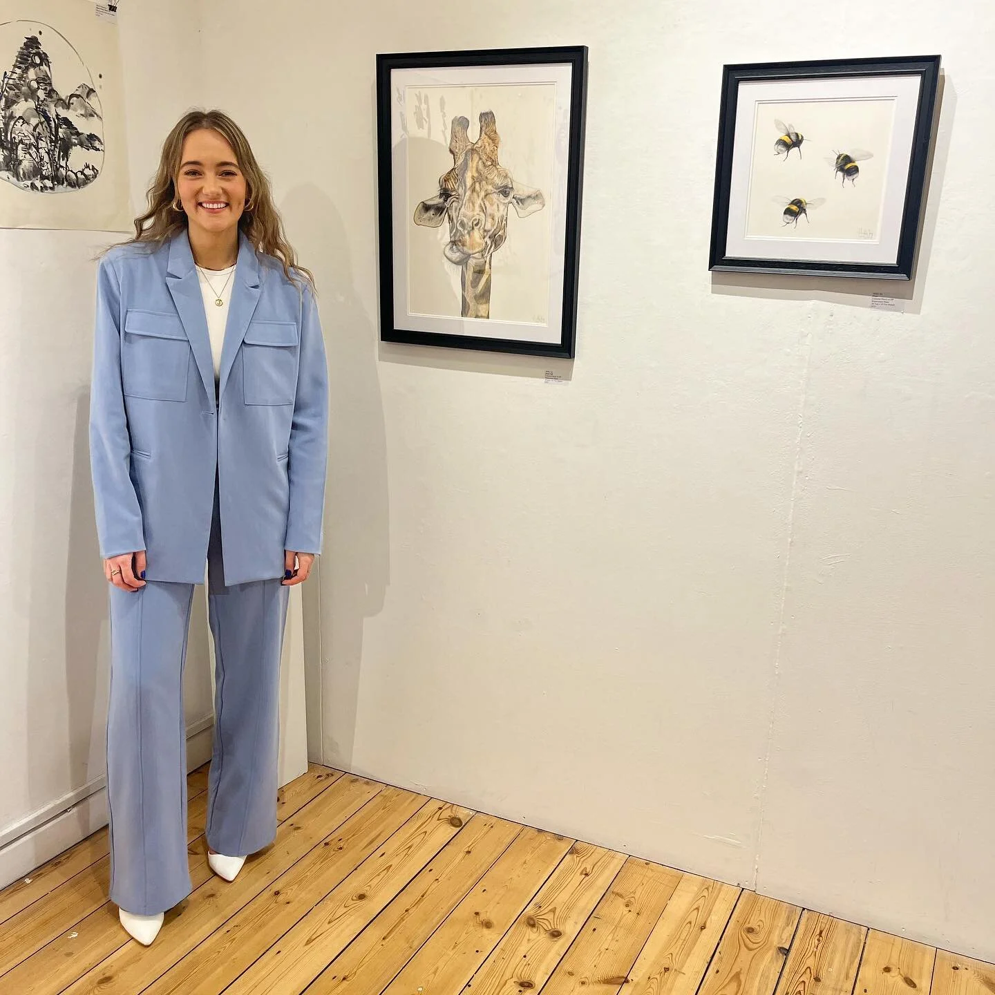 Finally found the time to sift through the photos from the &lsquo;Works On Paper&rsquo; opening eve at The Brick Lane Gallery this week 🖼✨
 
It was a surreal evening, I&rsquo;m so grateful to have met such lovely people, surrounded by art lovers and