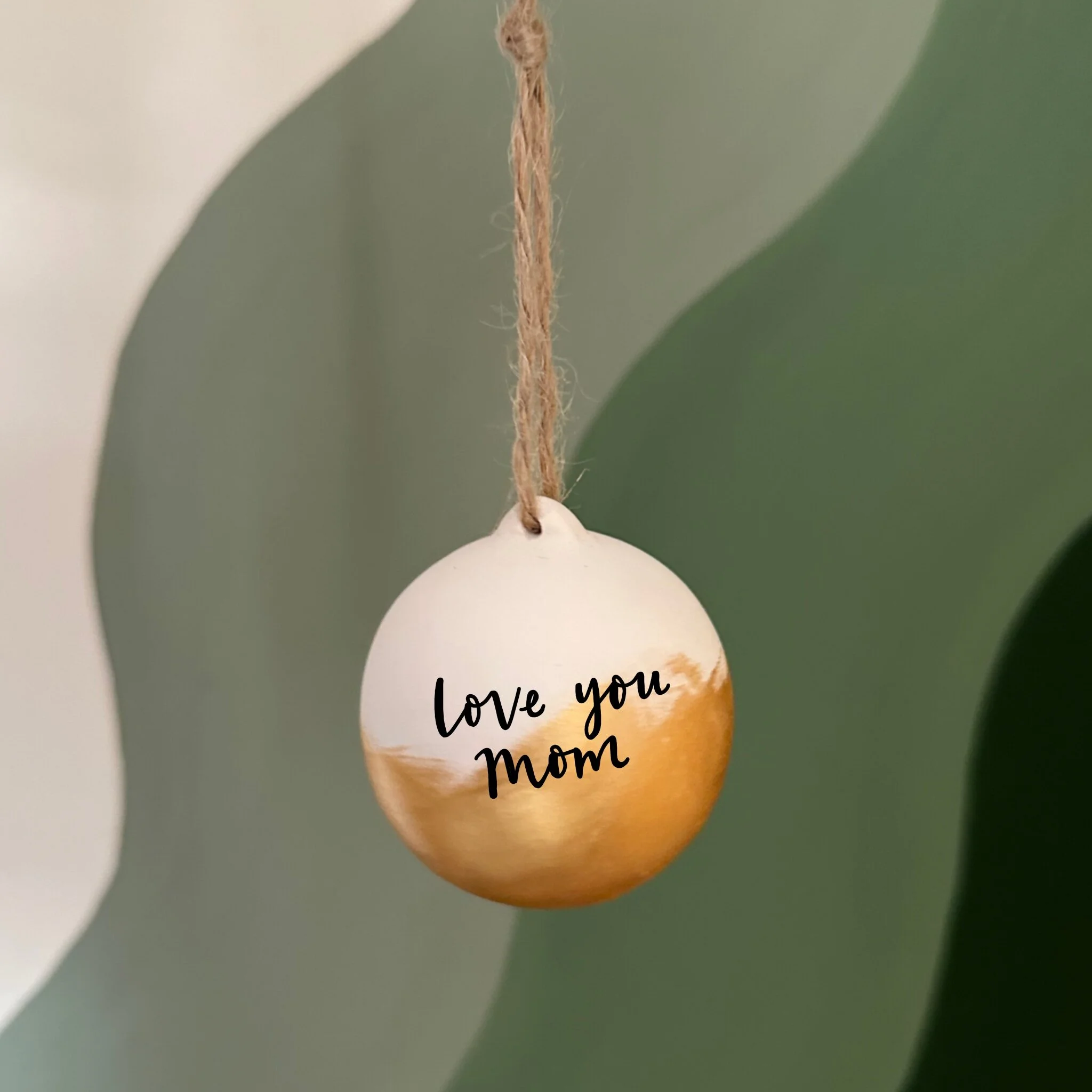 896F3E10-8D83-43DA-BB66-EF6696DACD1E