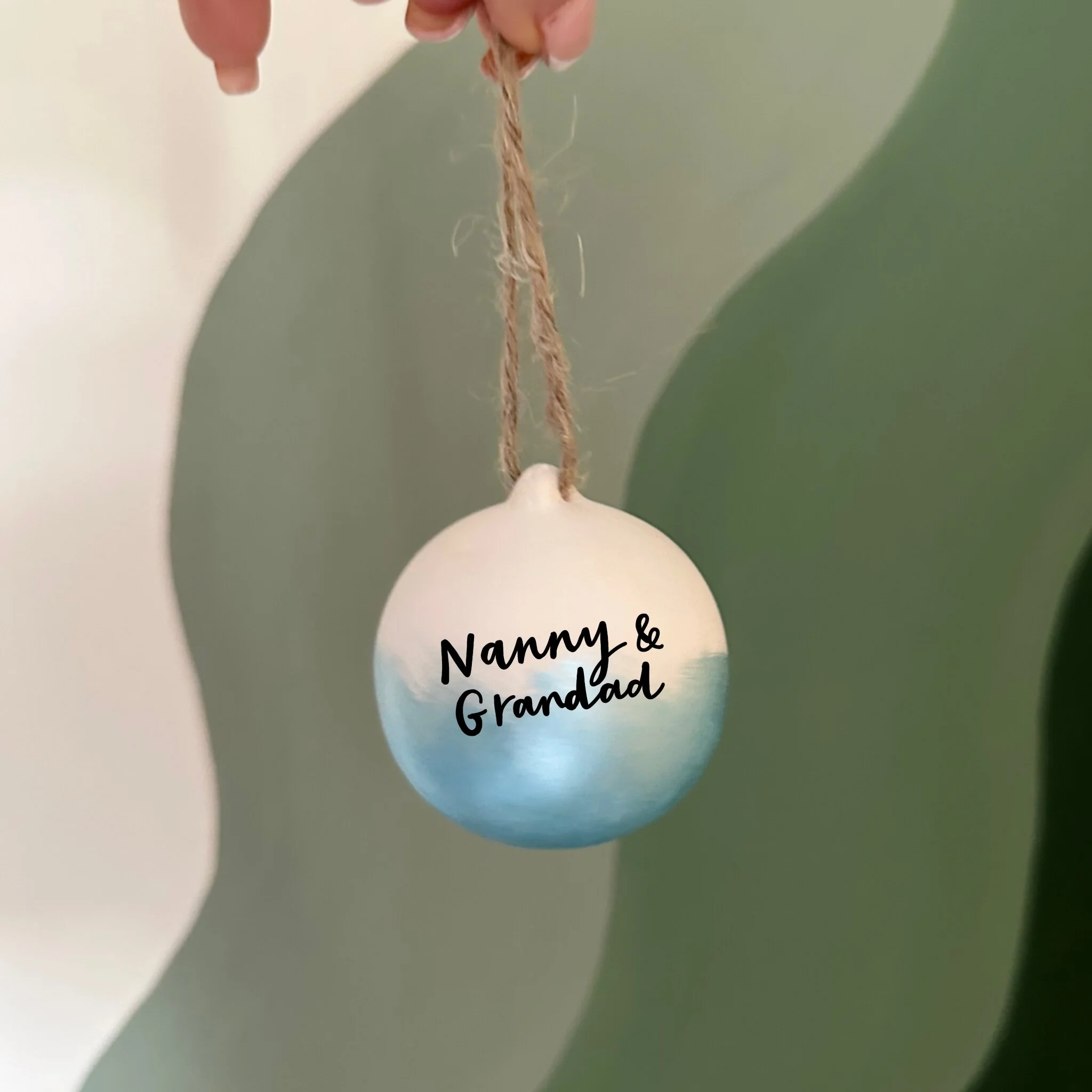 A875E521-B74C-44C8-B6EB-9B15859F84B6