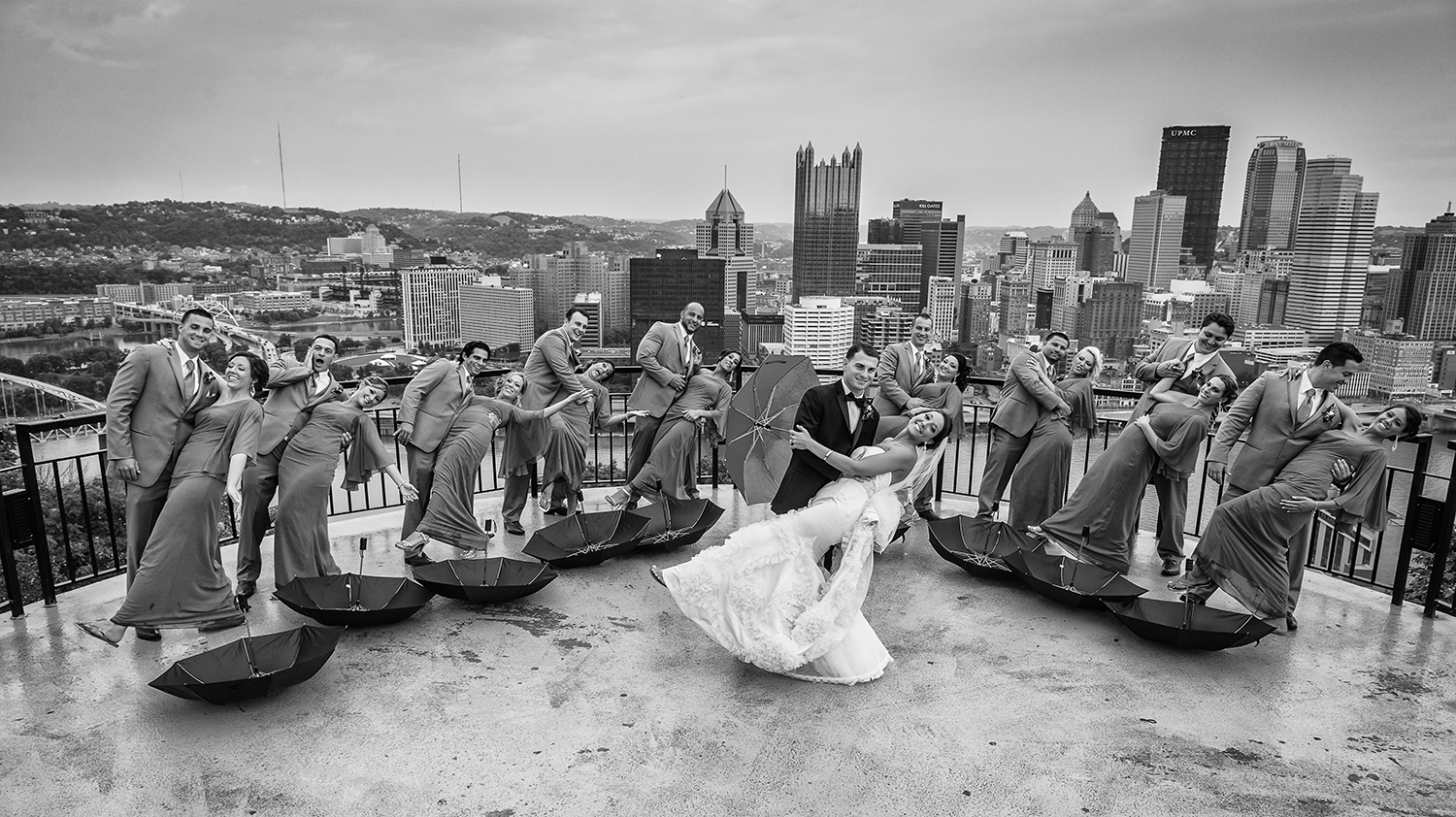 creative-wedding-party-portraits.png