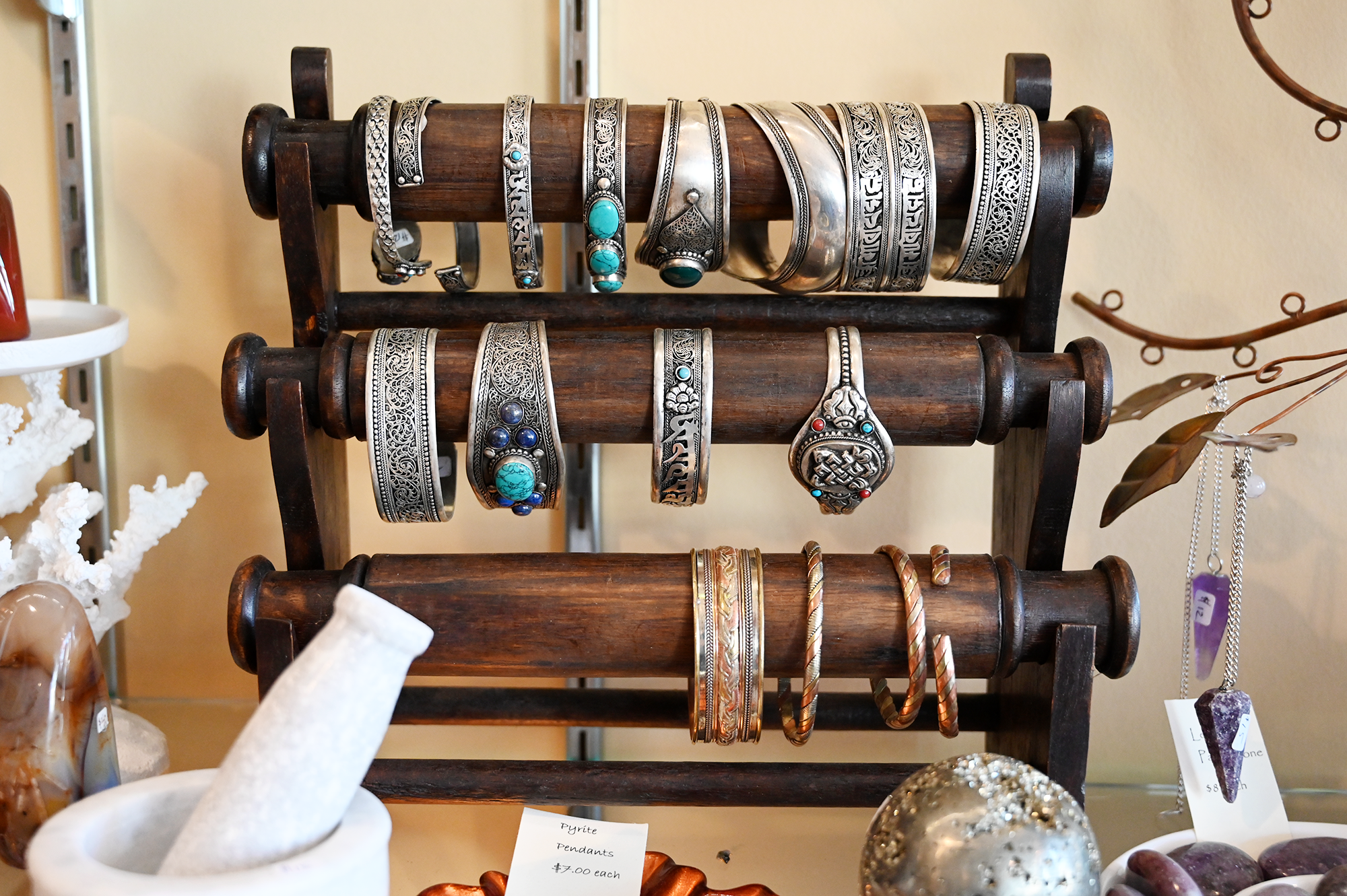 NewEarth_Bracelets.png