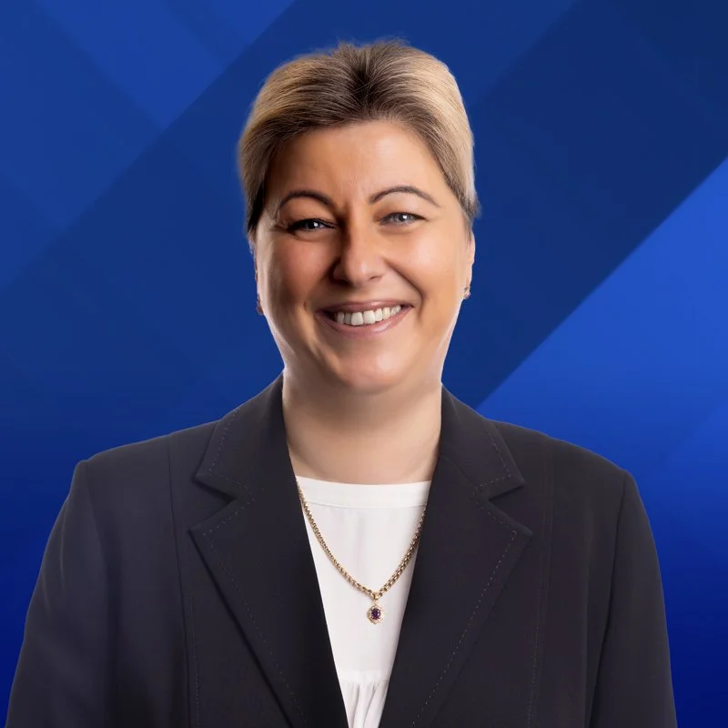 Simona Karady