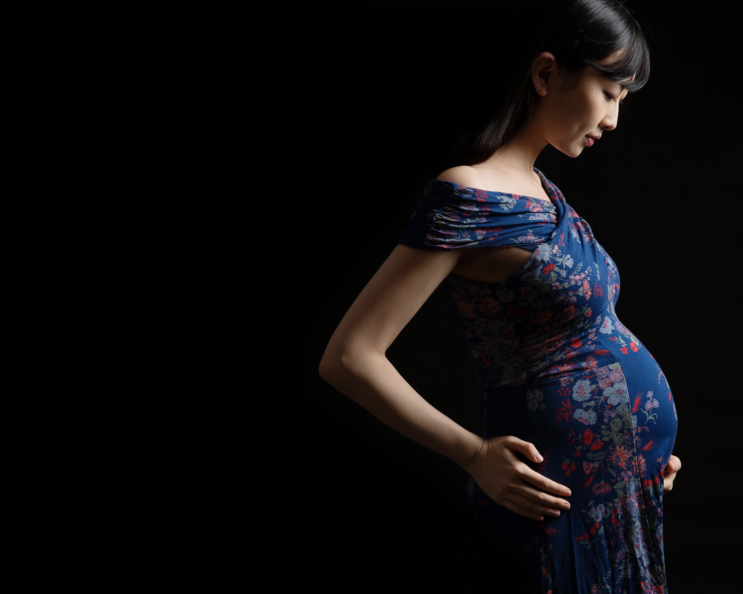 Pregnancy Photographer London