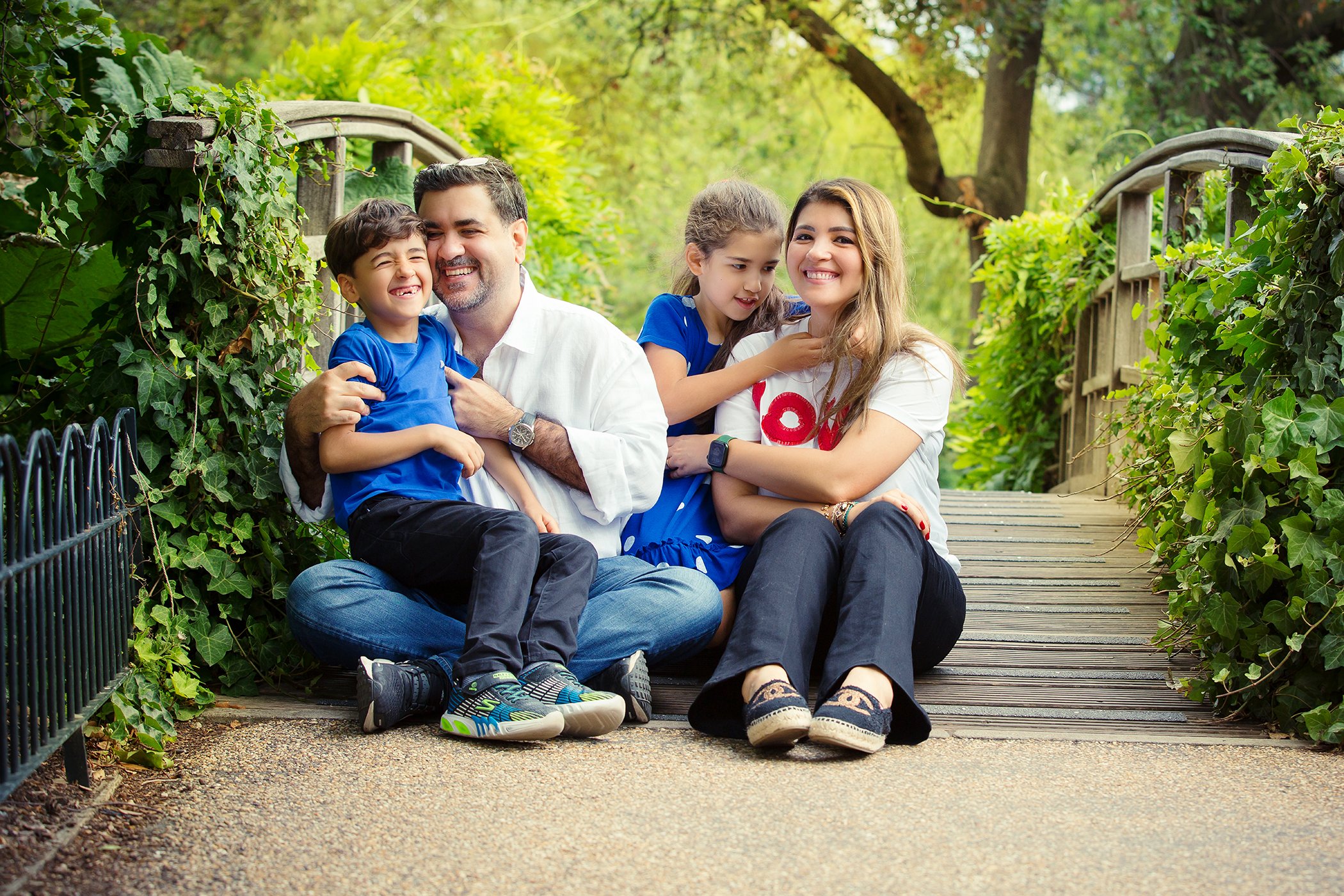 Family photoshoot Regents Park